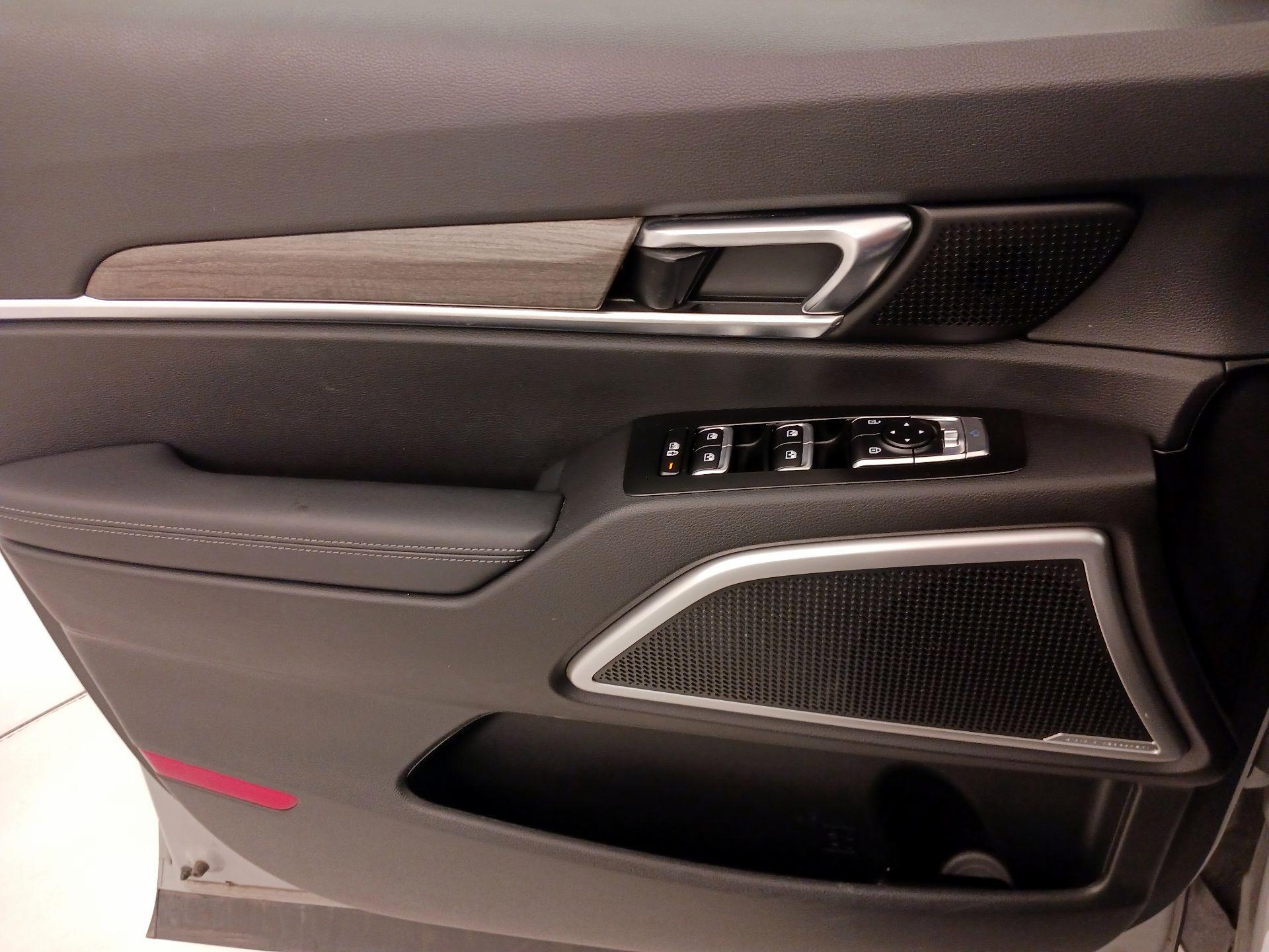Thumbnail: 2021 Kia Telluride - 12