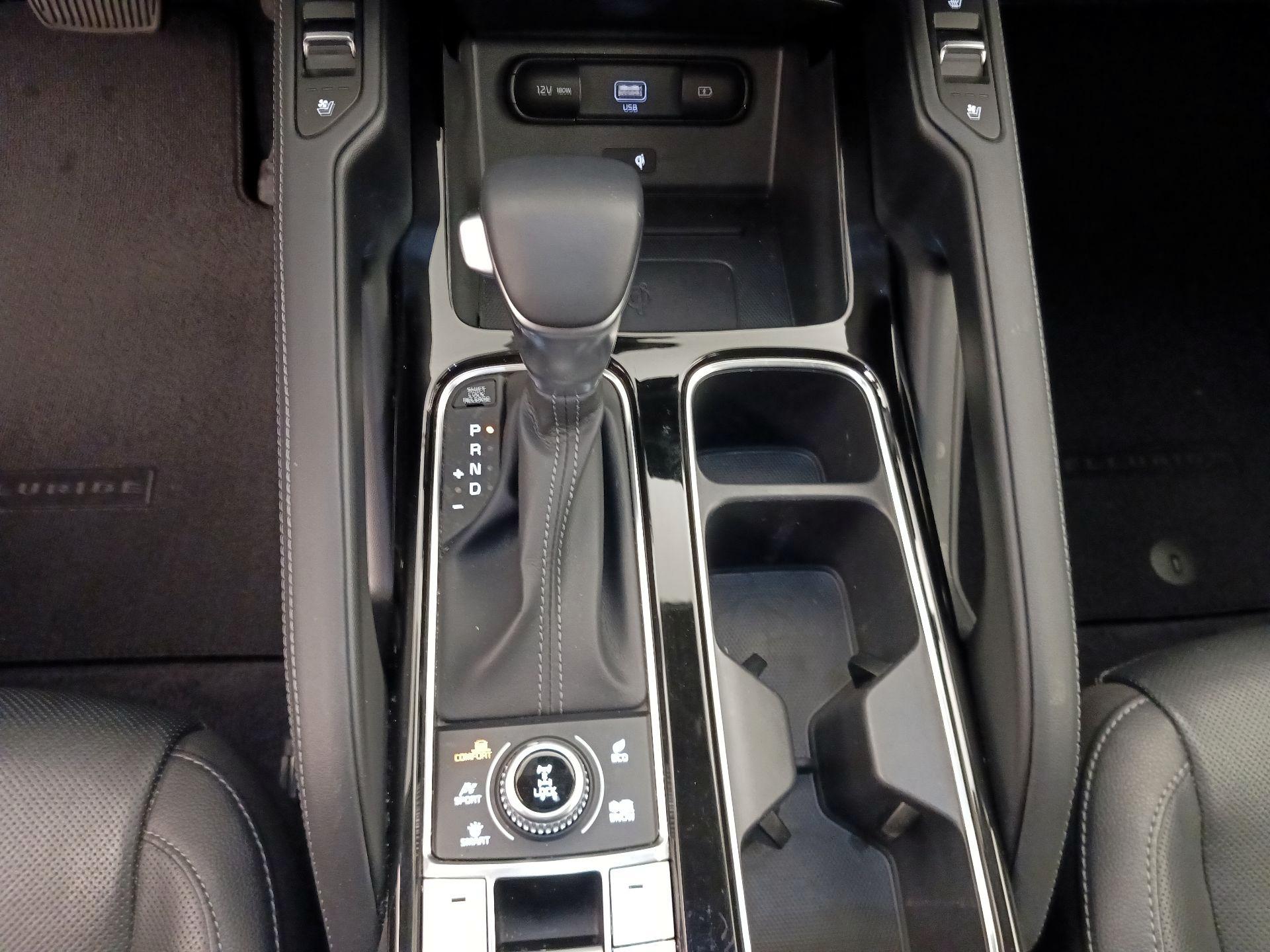 Thumbnail: 2021 Kia Telluride - 18