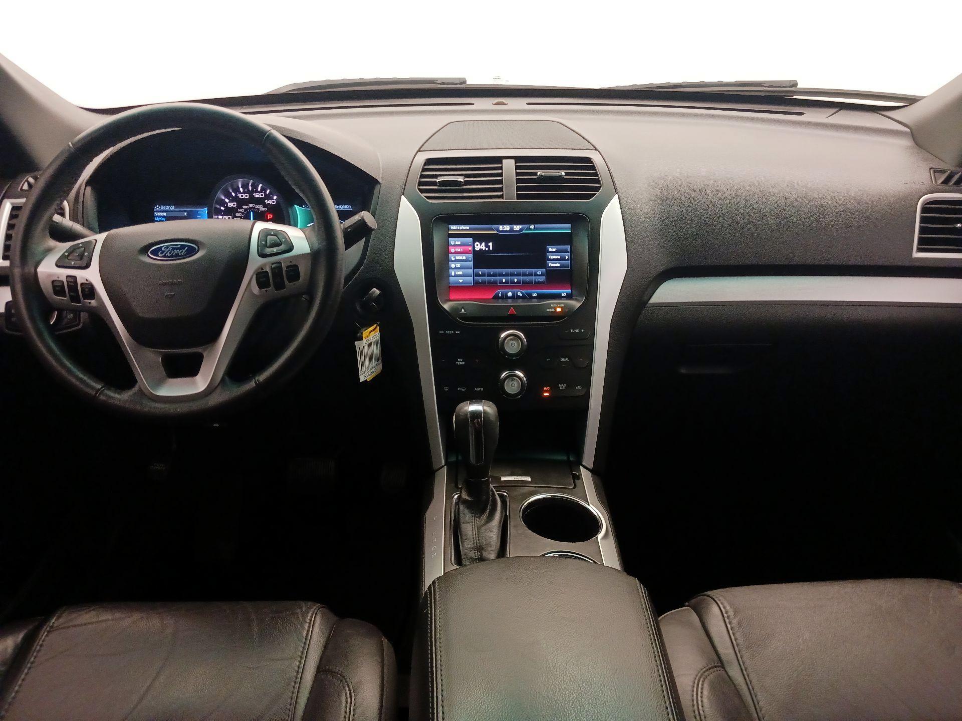 Thumbnail: 2014 Ford Explorer - 9