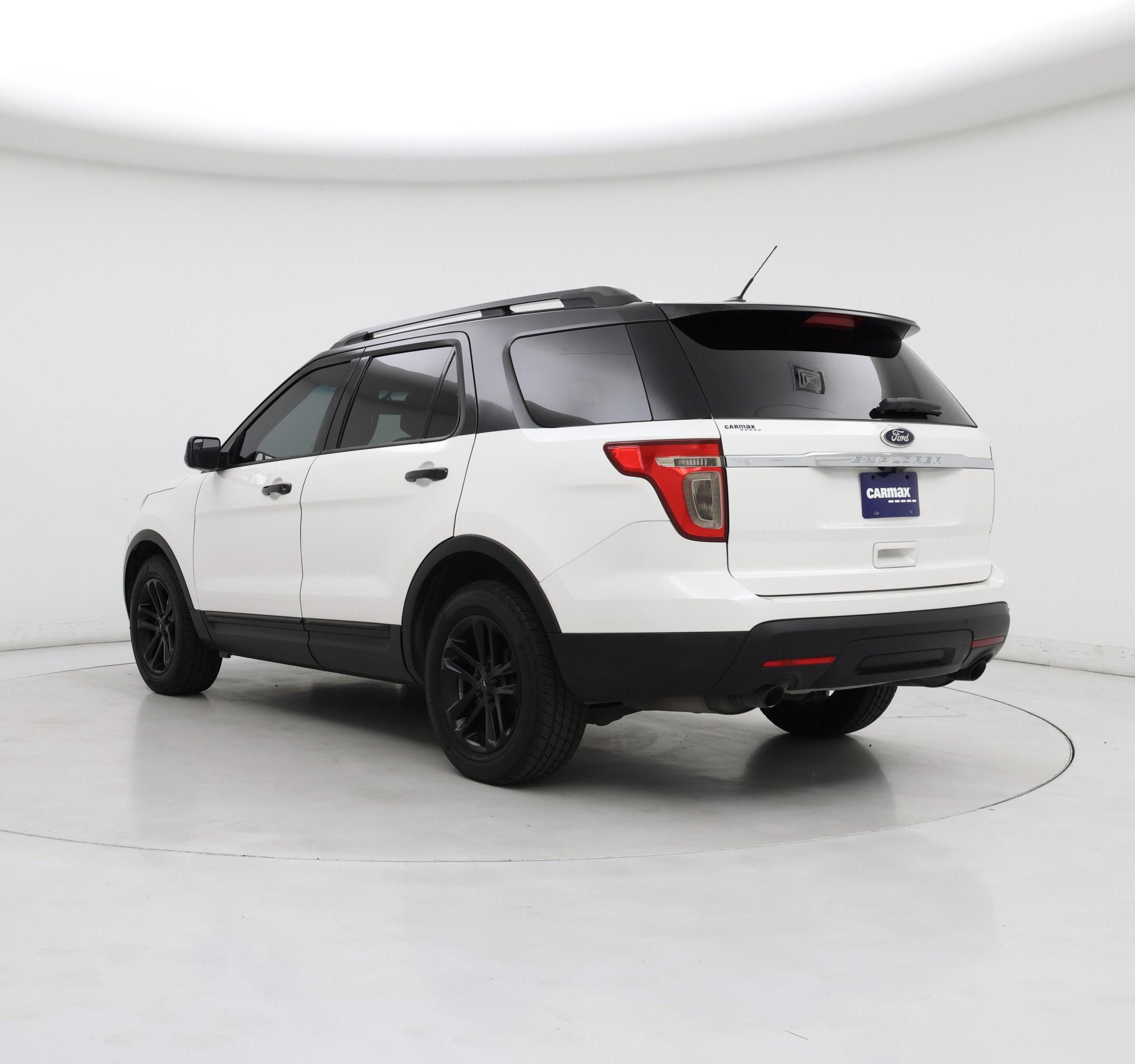 Thumbnail: 2014 Ford Explorer - 2