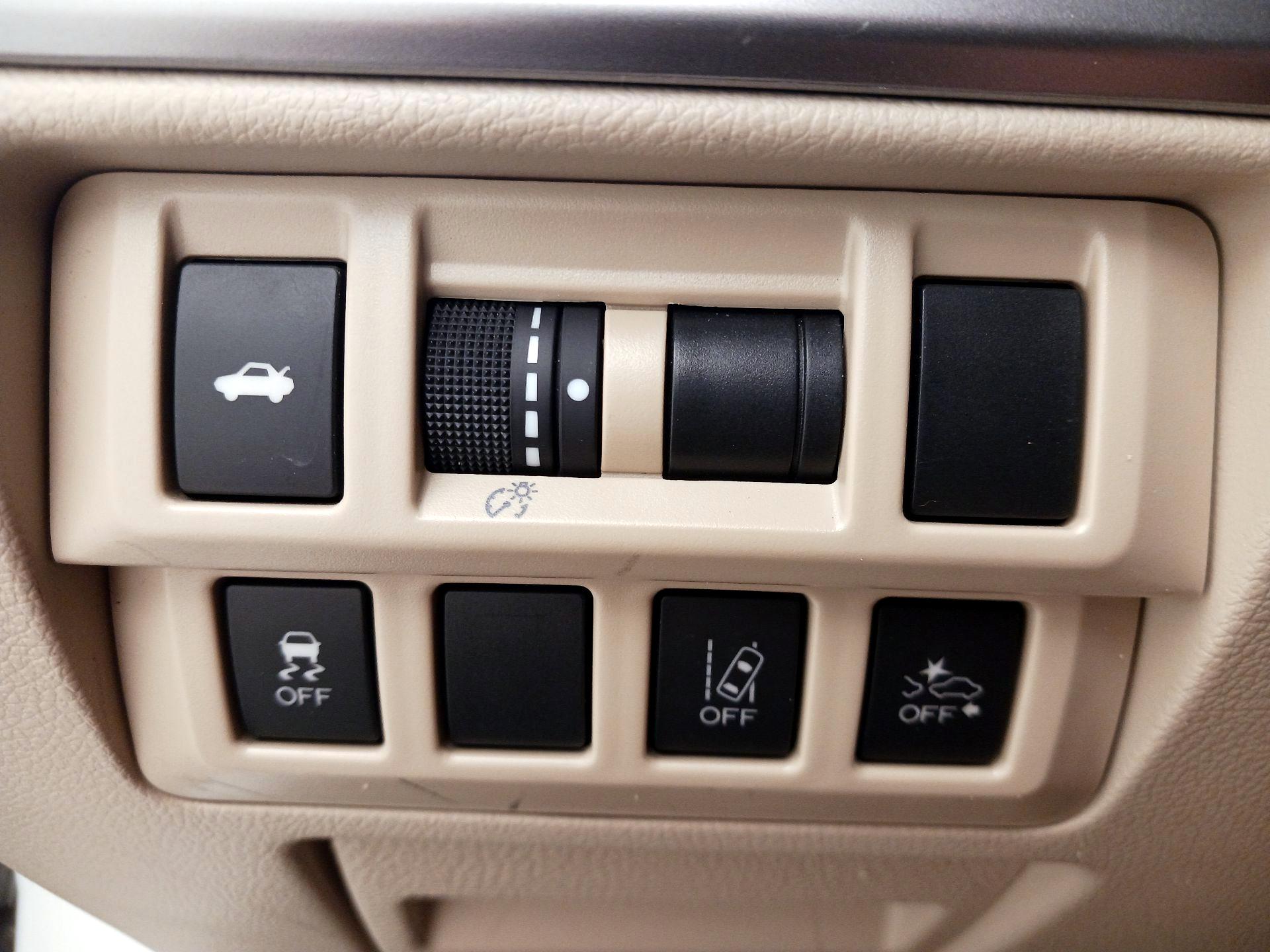 Thumbnail: 2019 Subaru Legacy - 13