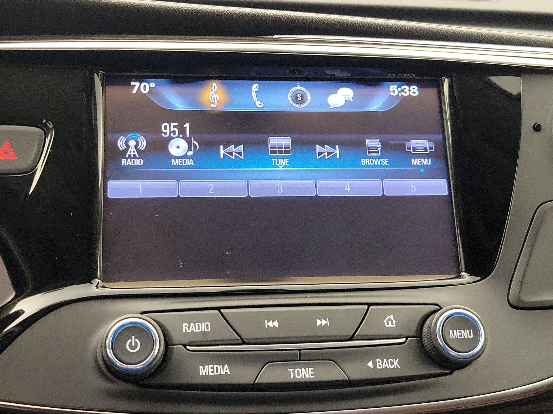 Thumbnail: 2017 Buick Envision - 16