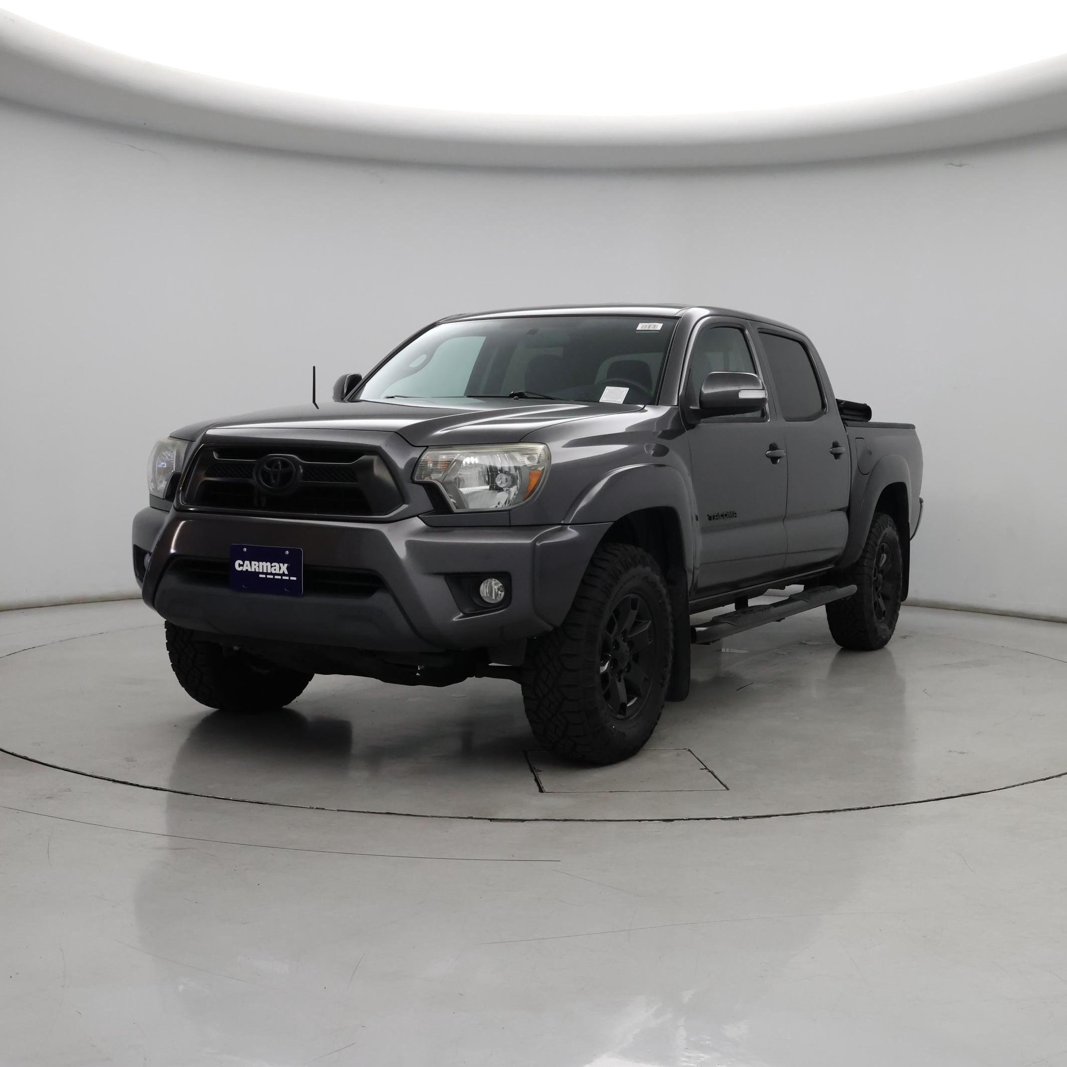 Thumbnail: 2014 Toyota Tacoma - 4