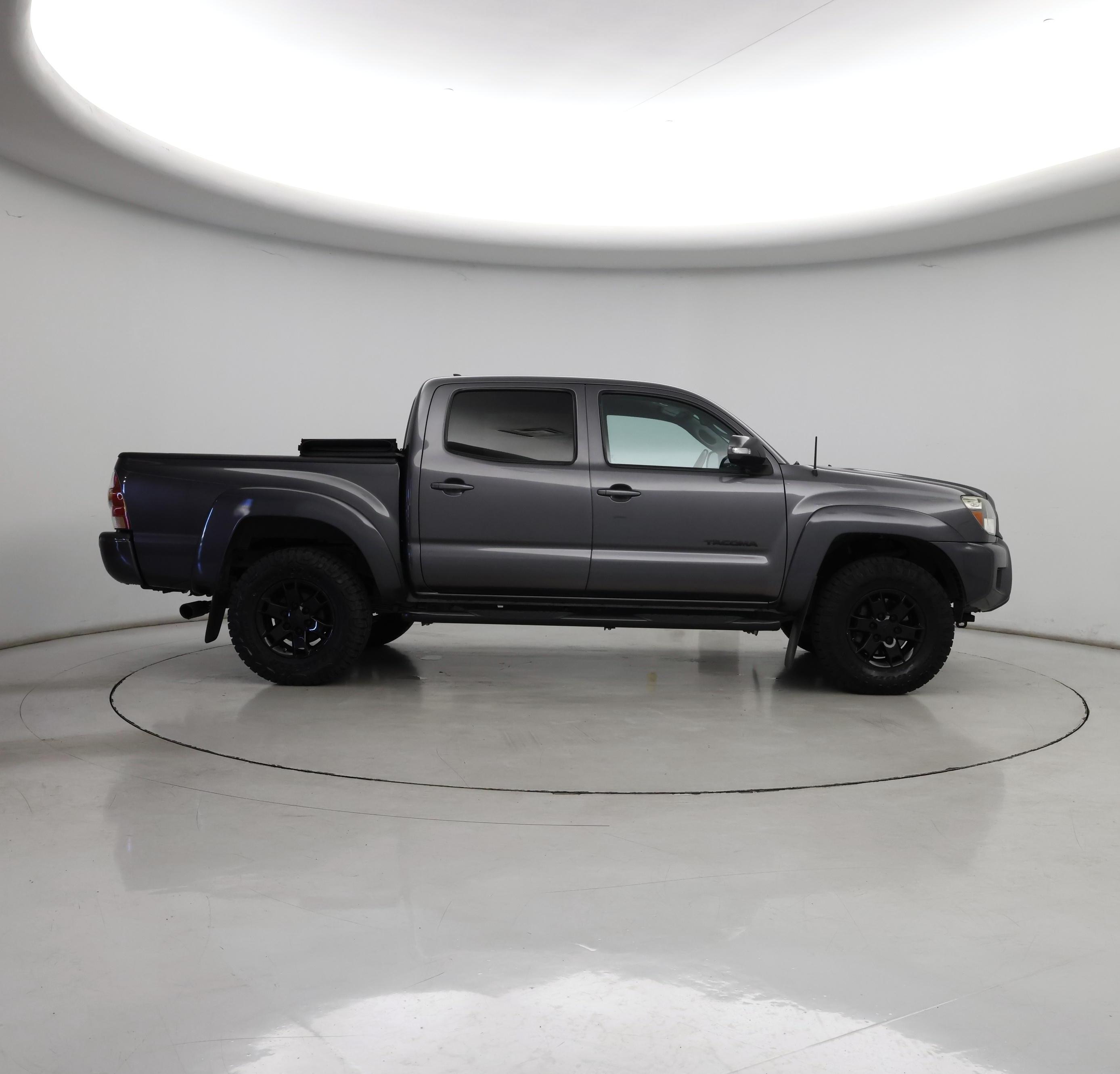 Thumbnail: 2014 Toyota Tacoma - 7