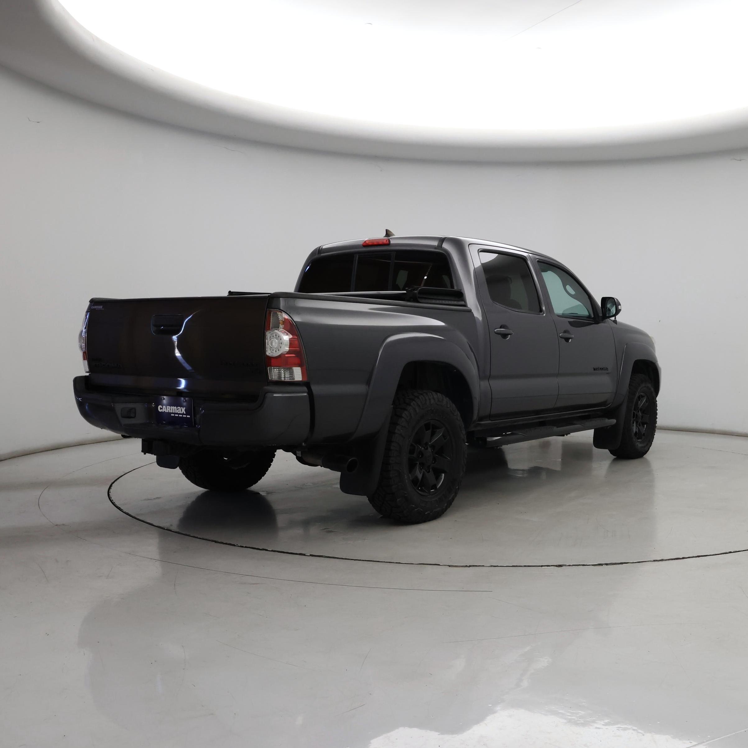 Thumbnail: 2014 Toyota Tacoma - 8