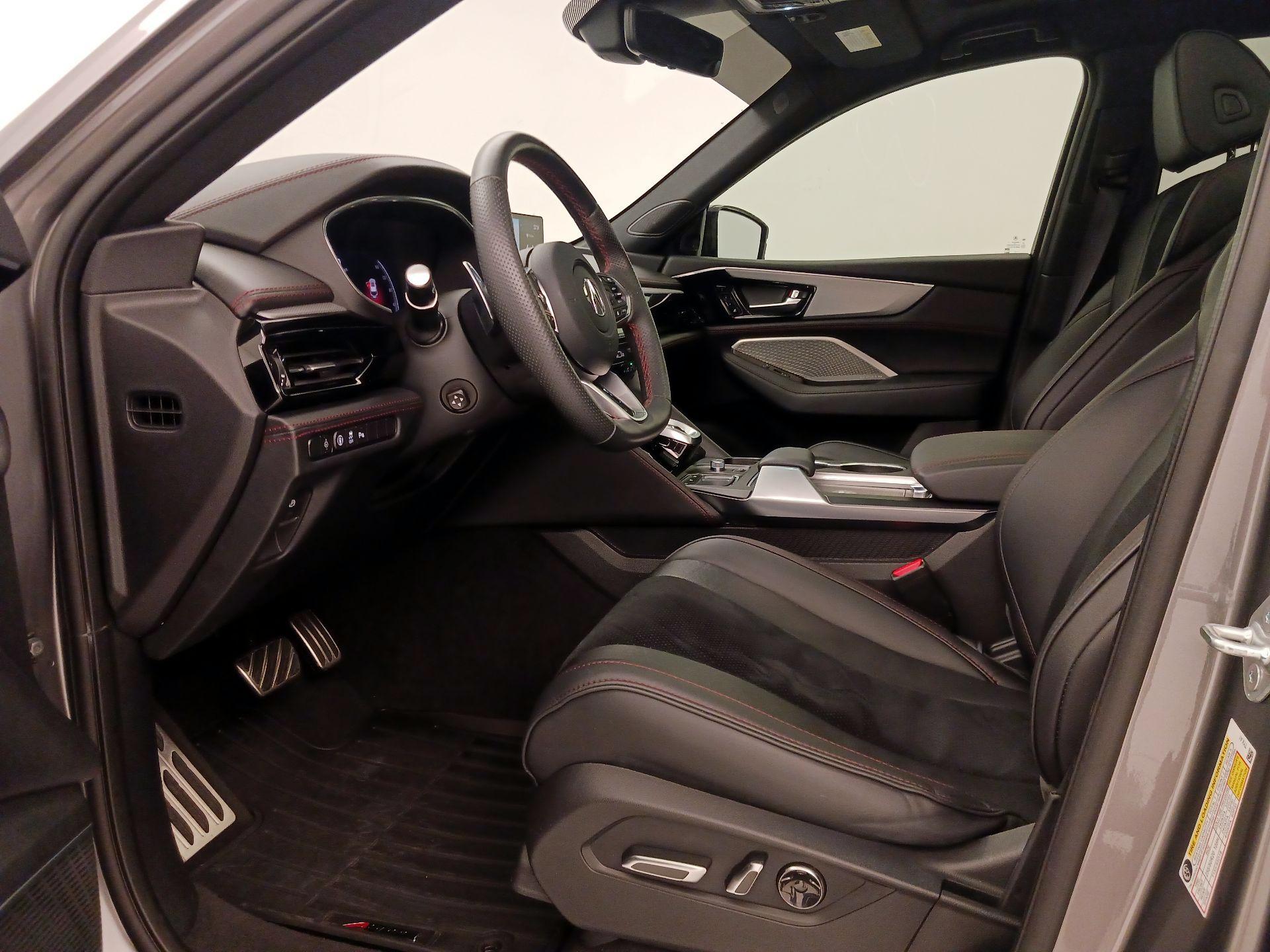 Thumbnail: 2023 Acura MDX - 11
