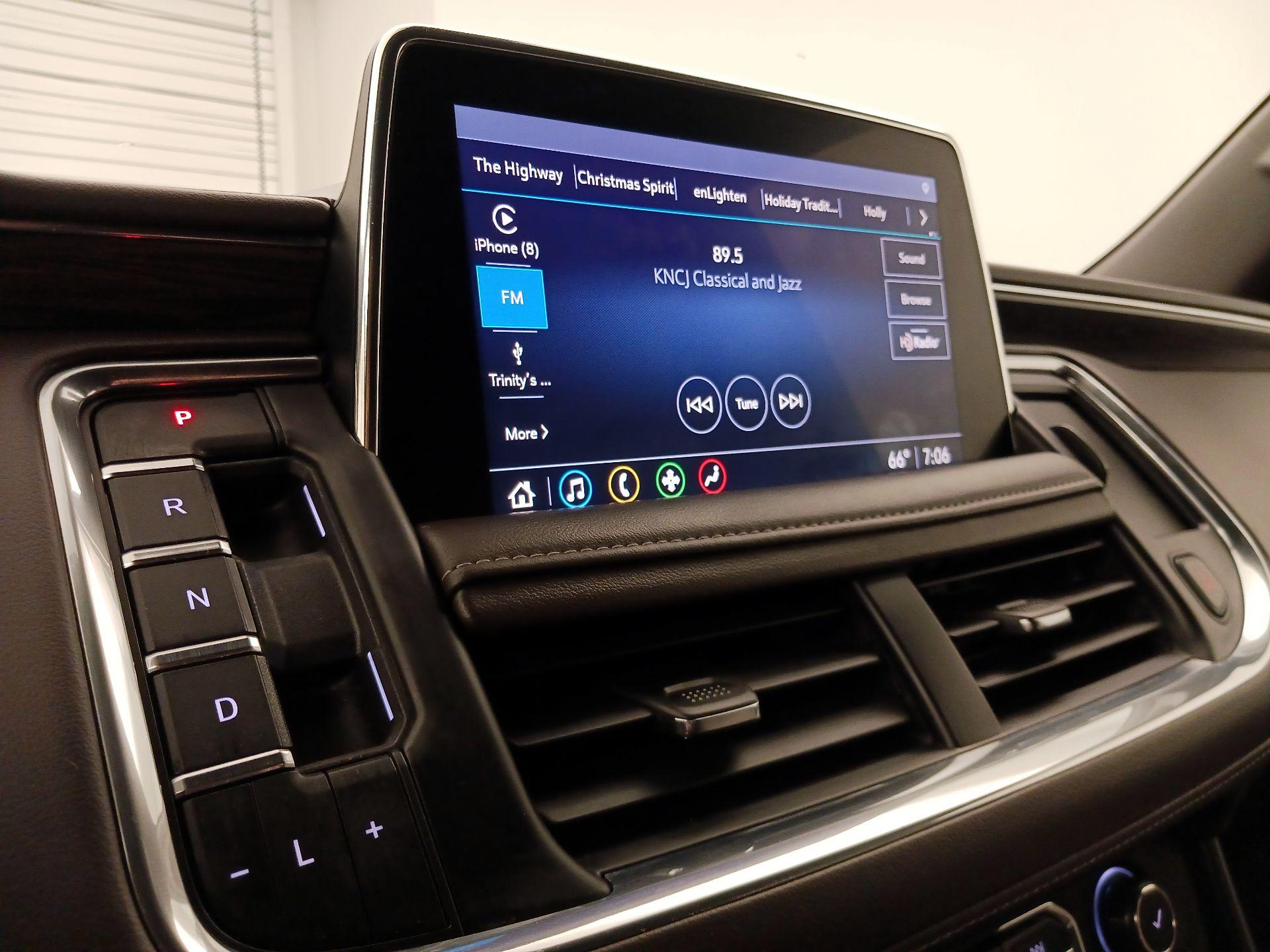 Thumbnail: 2021 Chevrolet Tahoe - 15