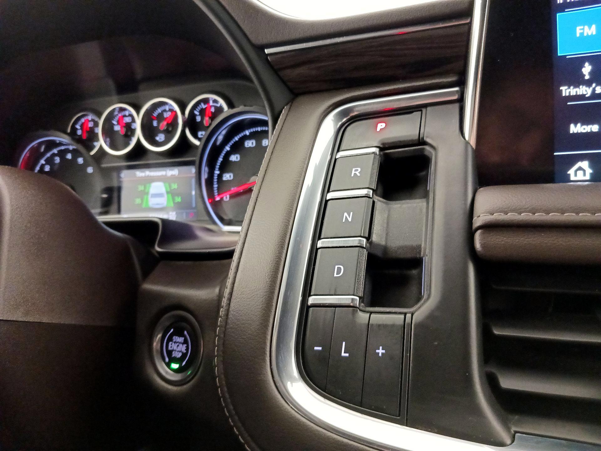 Thumbnail: 2021 Chevrolet Tahoe - 17