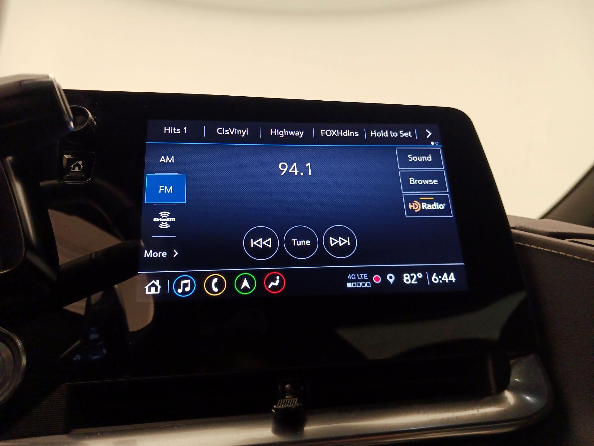 Thumbnail: 2022 Chevrolet Corvette - 15