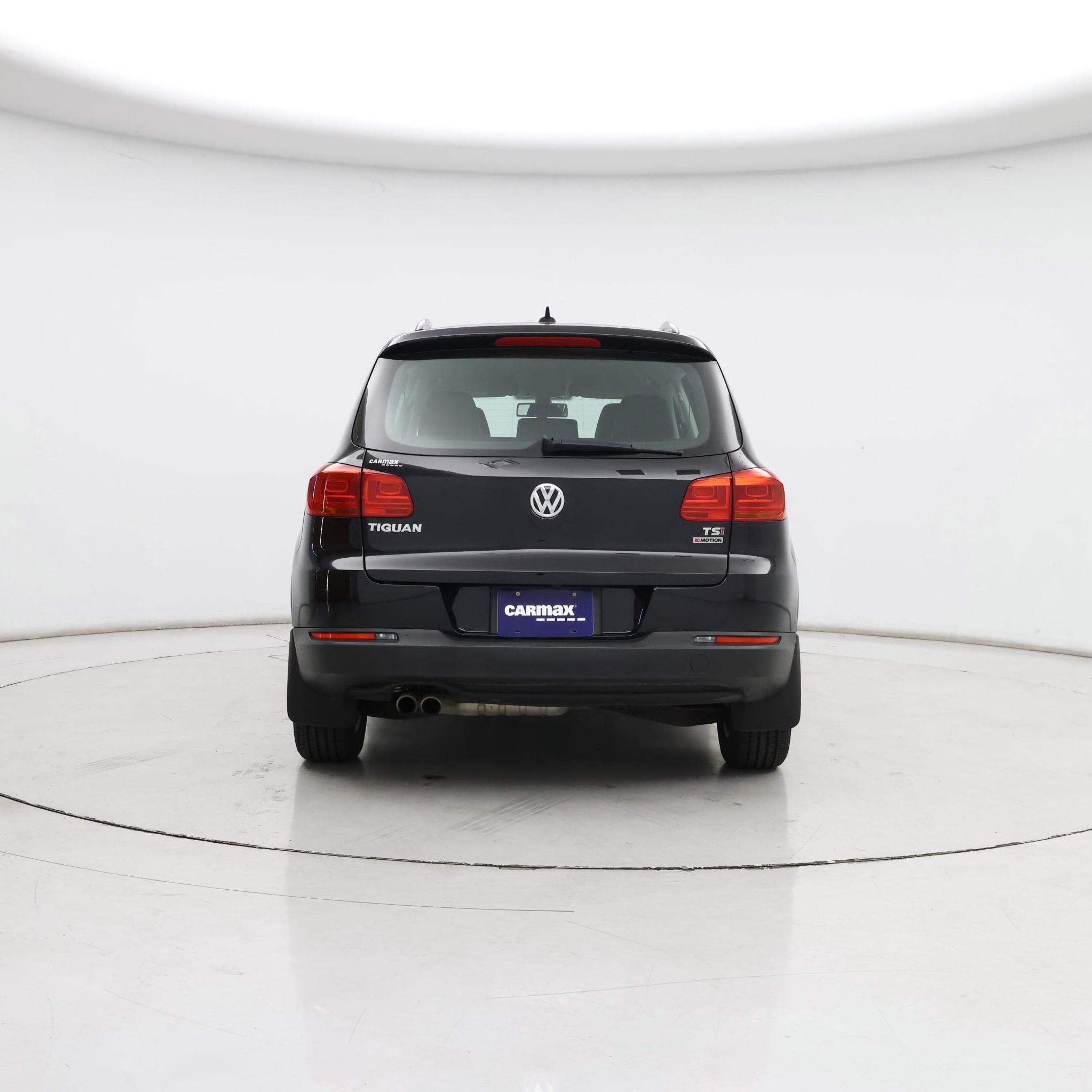 Thumbnail: 2017 Volkswagen Tiguan - 6