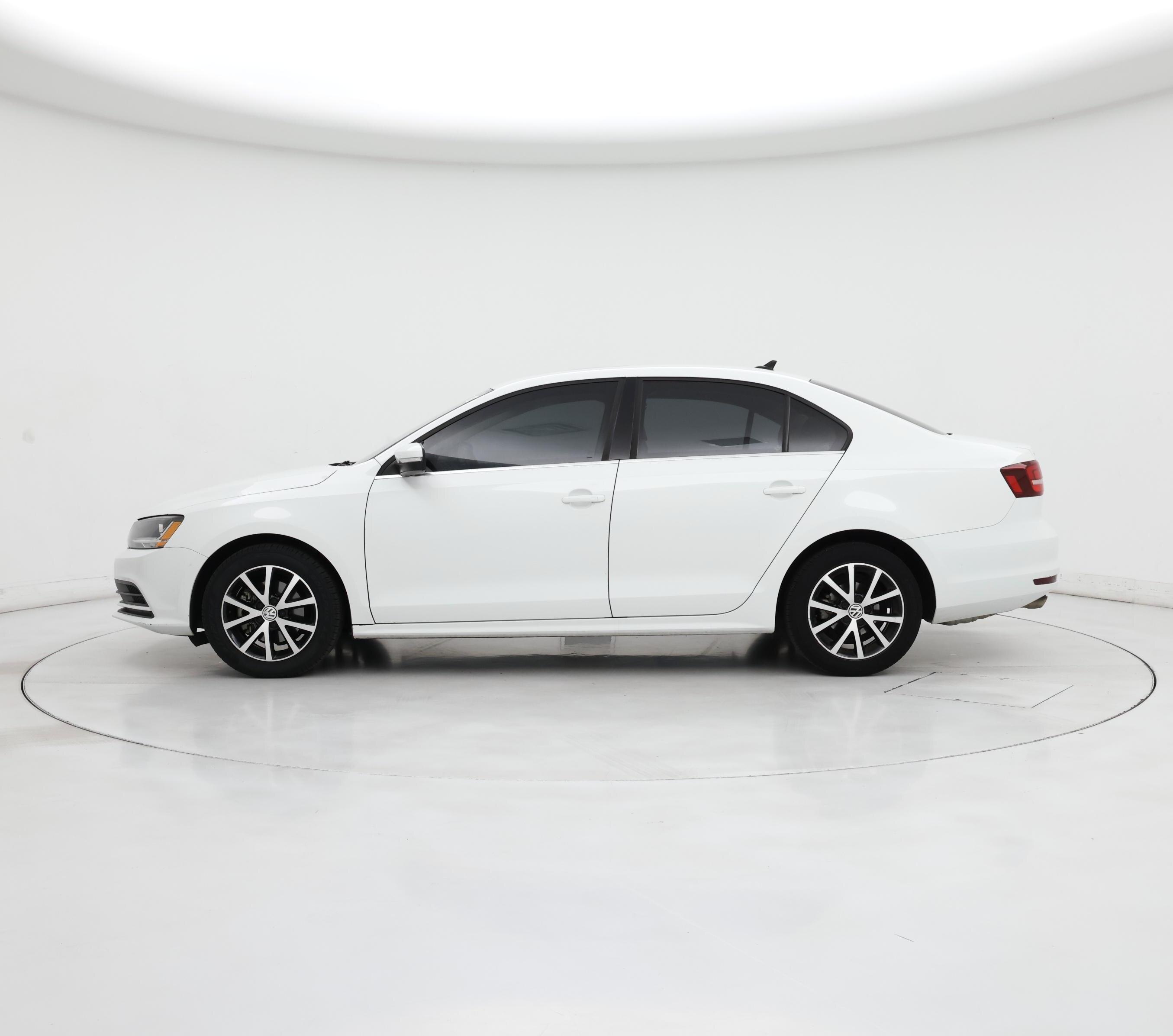 Thumbnail: 2018 Volkswagen Jetta - 3