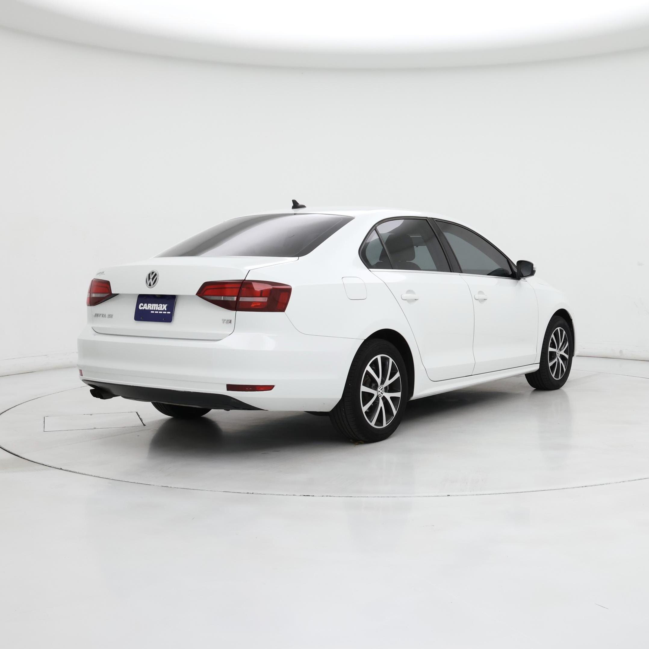 Thumbnail: 2018 Volkswagen Jetta - 8