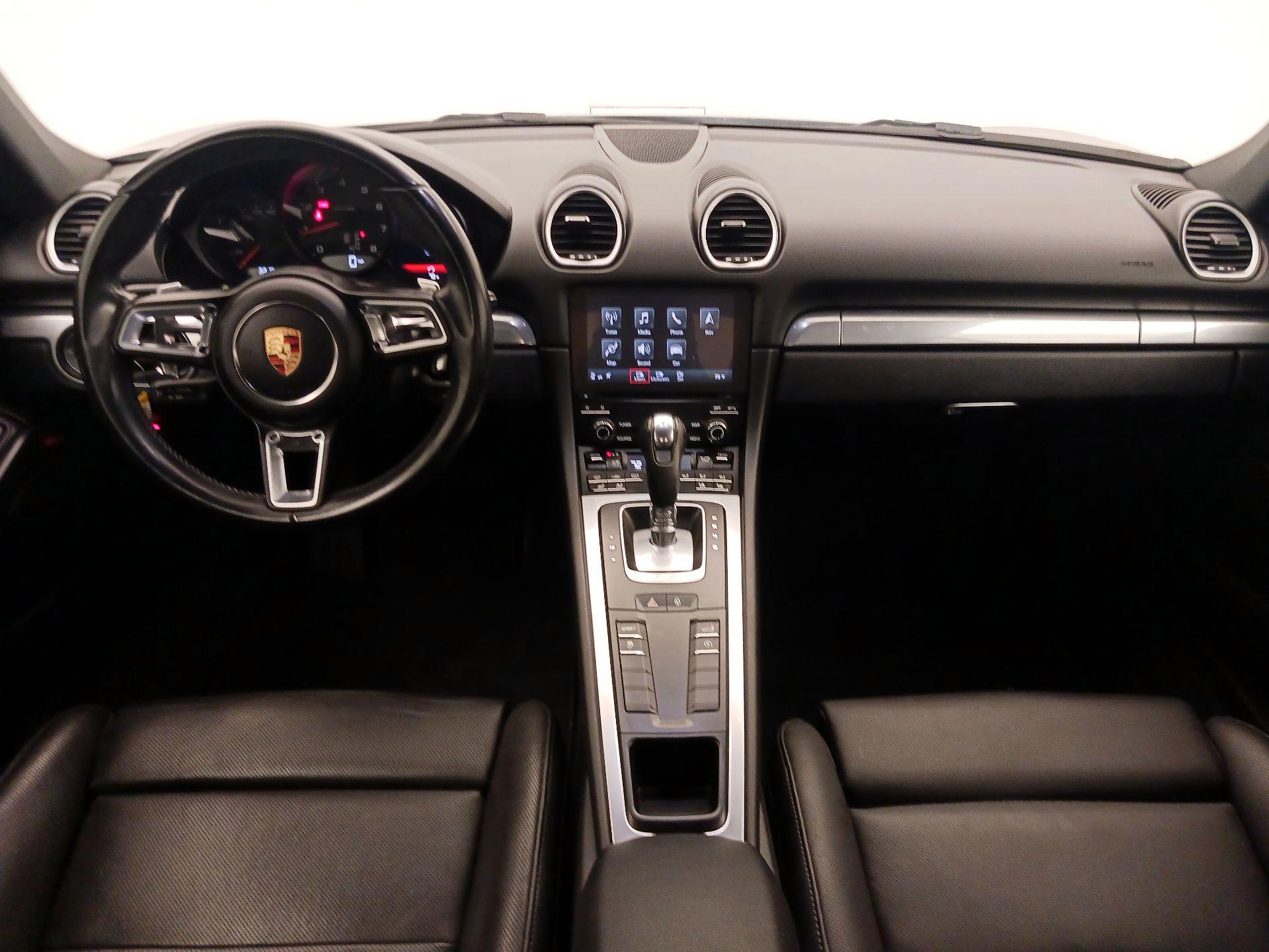 Thumbnail: 2017 Porsche 718 Cayman - 9