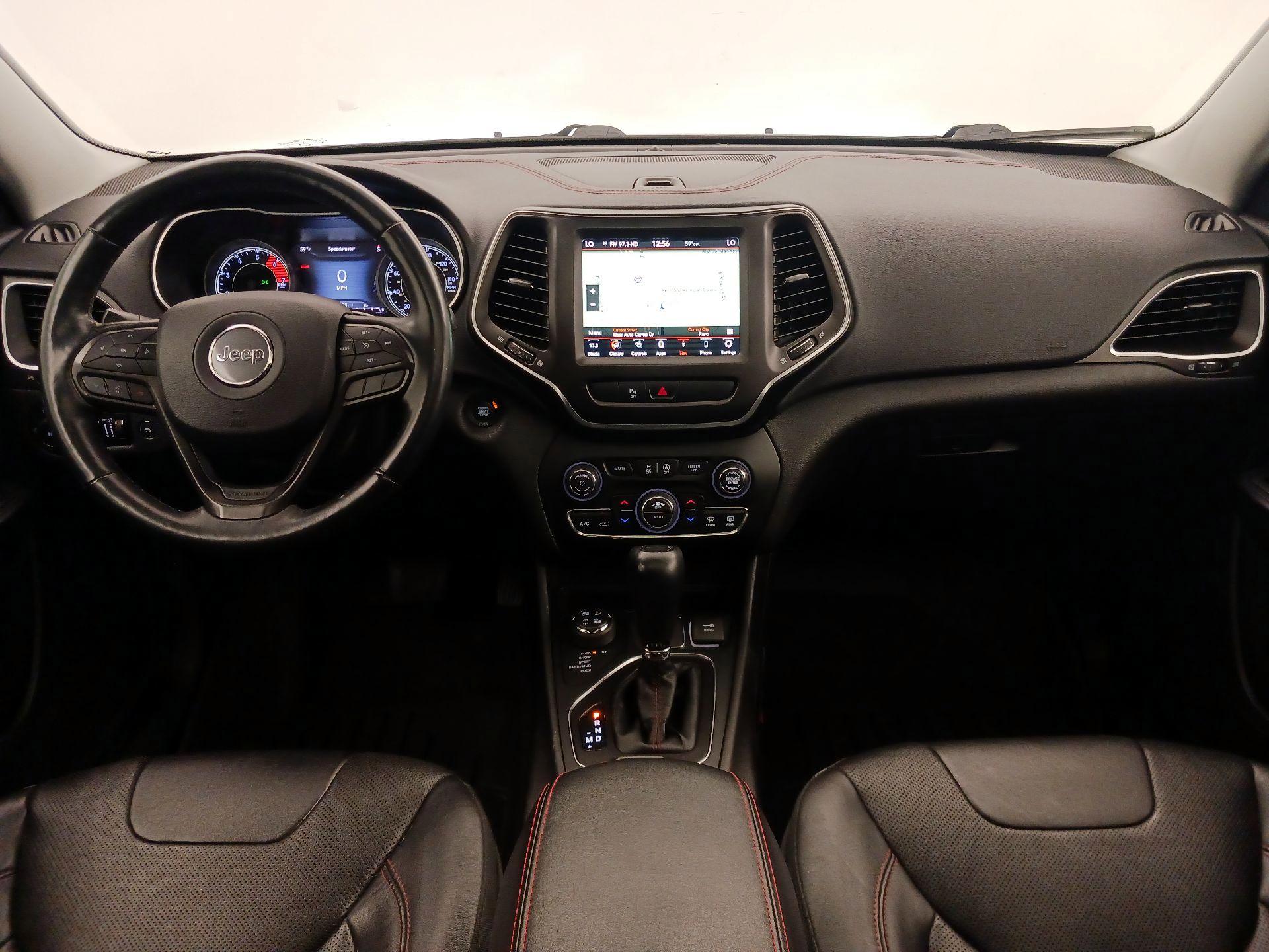 Thumbnail: 2019 Jeep Cherokee - 9