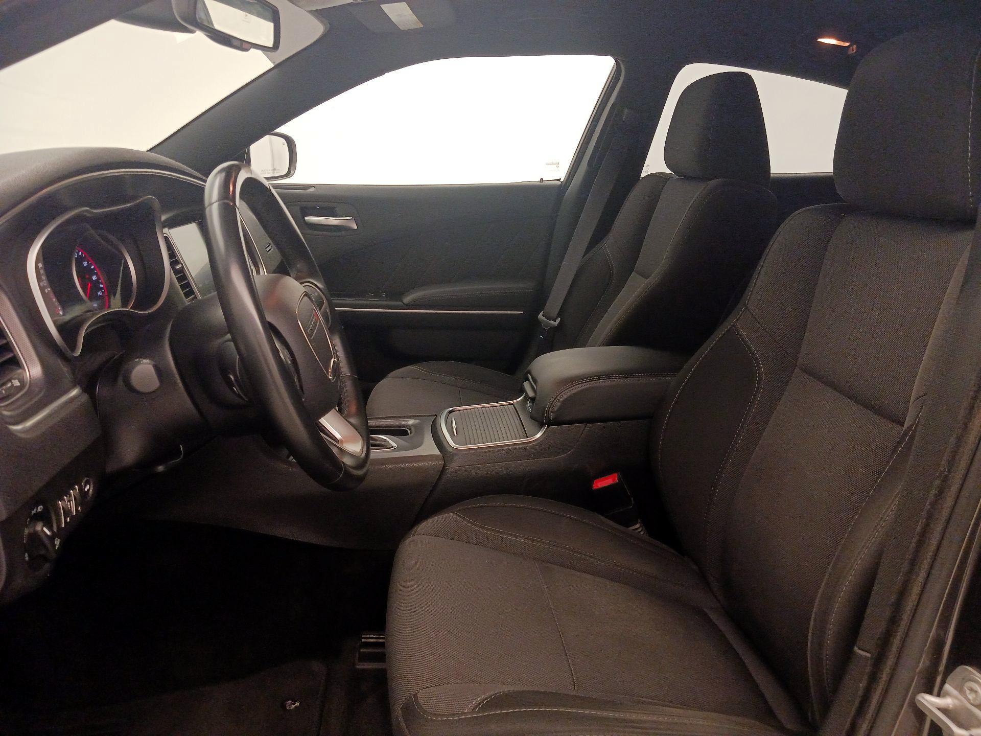 Thumbnail: 2016 Dodge Charger - 11