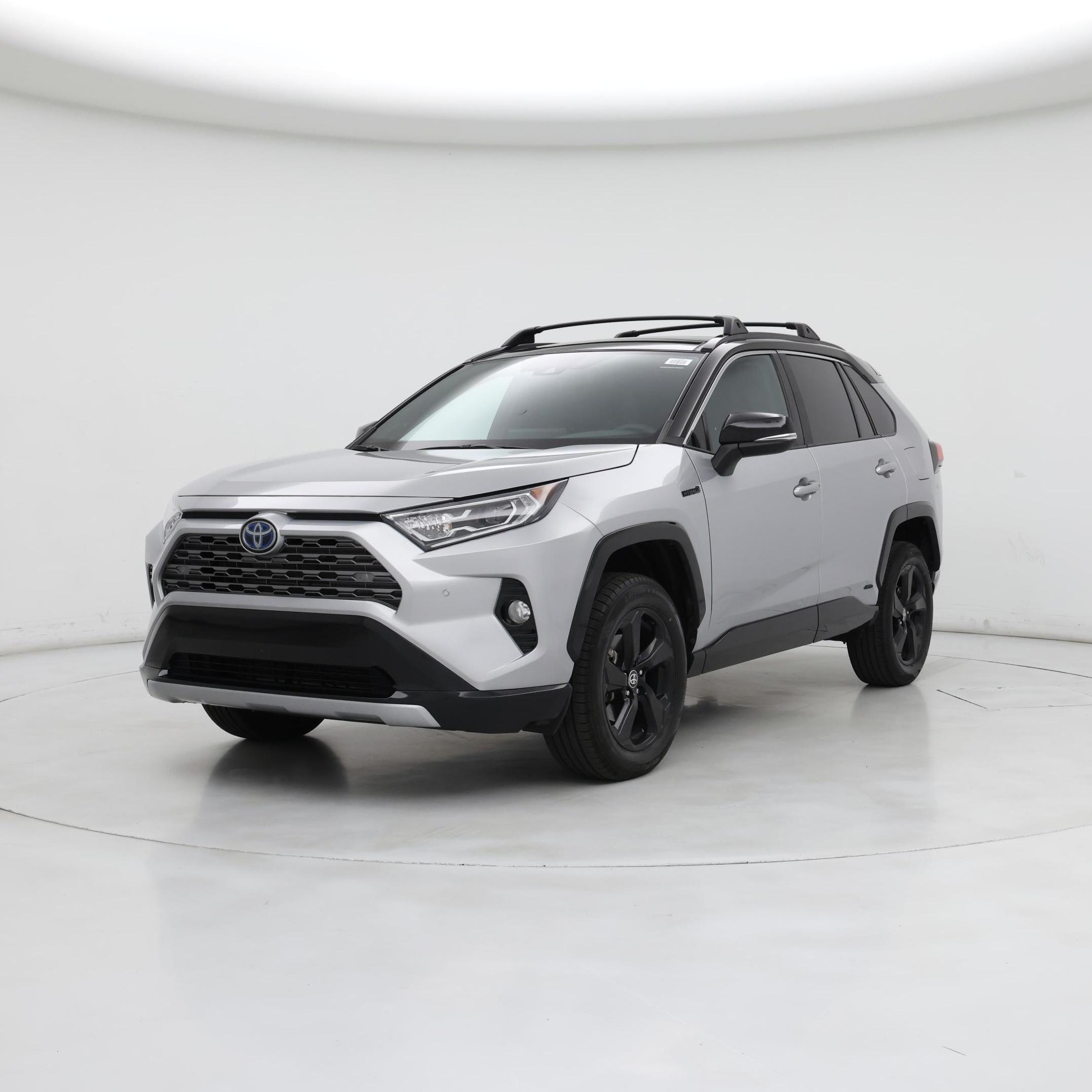 Thumbnail: 2021 Toyota RAV4 - 4