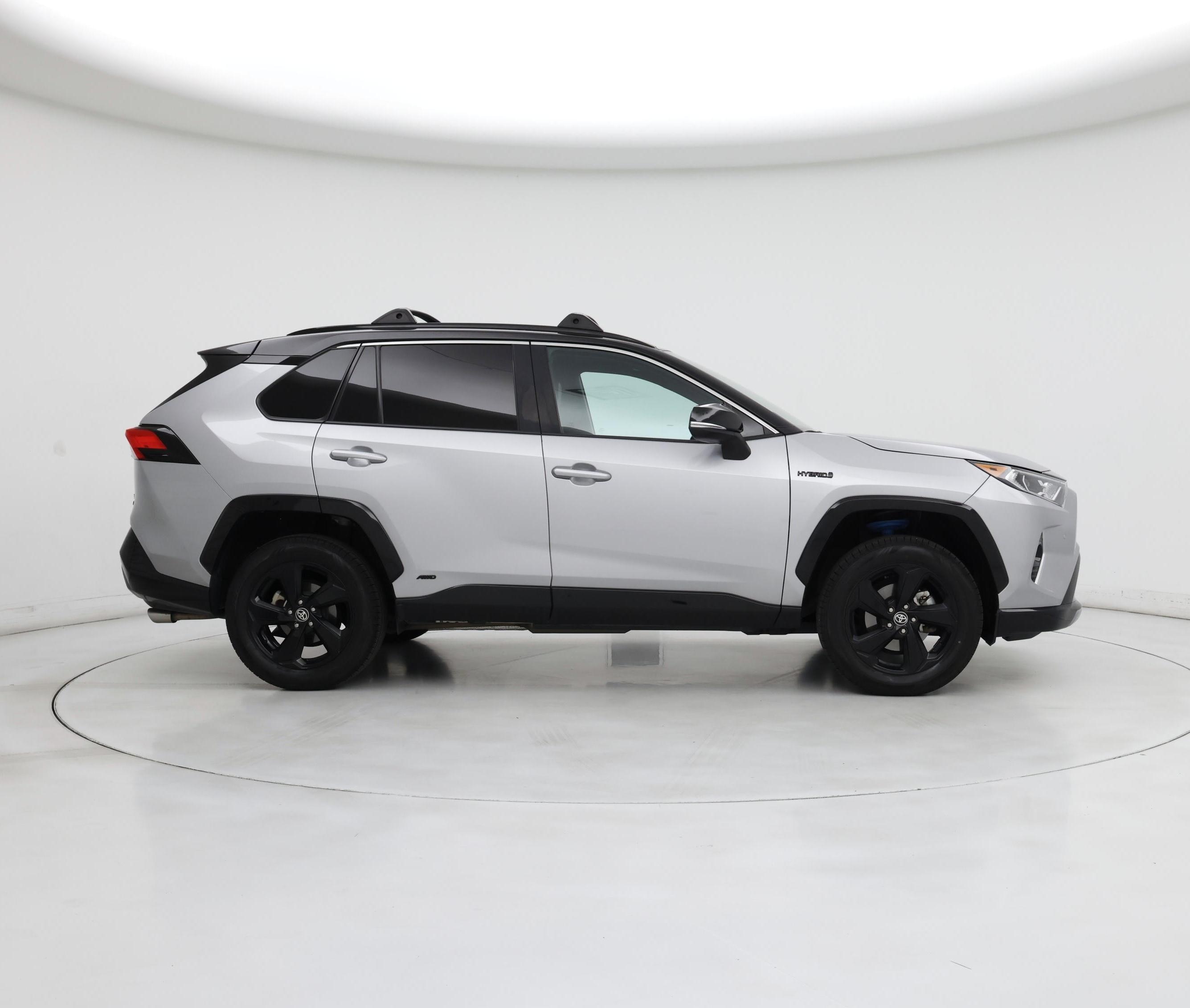 Thumbnail: 2021 Toyota RAV4 - 7