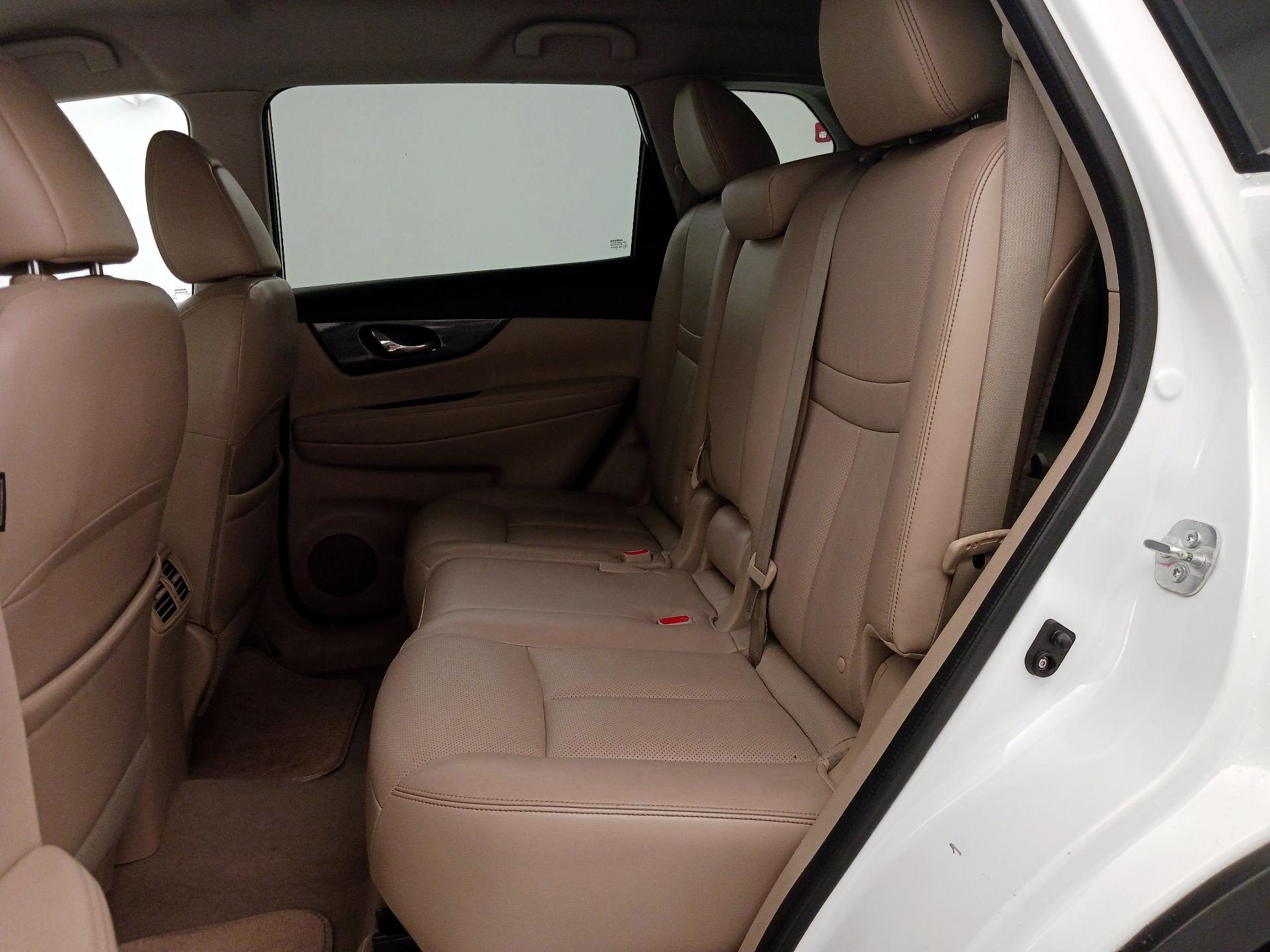 Thumbnail: 2014 Nissan Rogue - 20