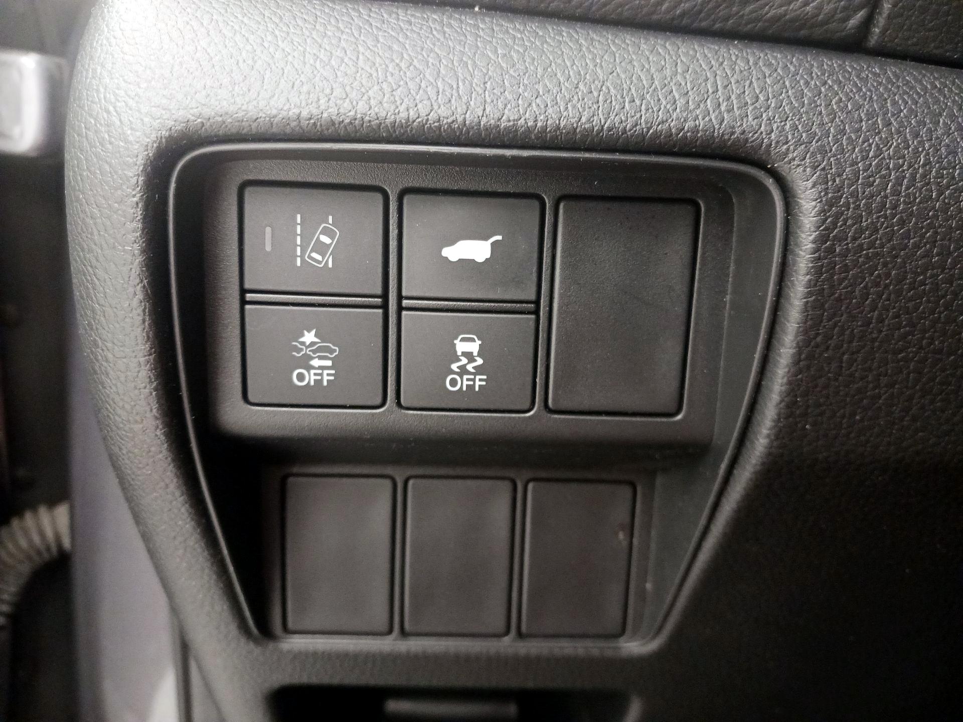 Thumbnail: 2017 Honda CR-V - 13