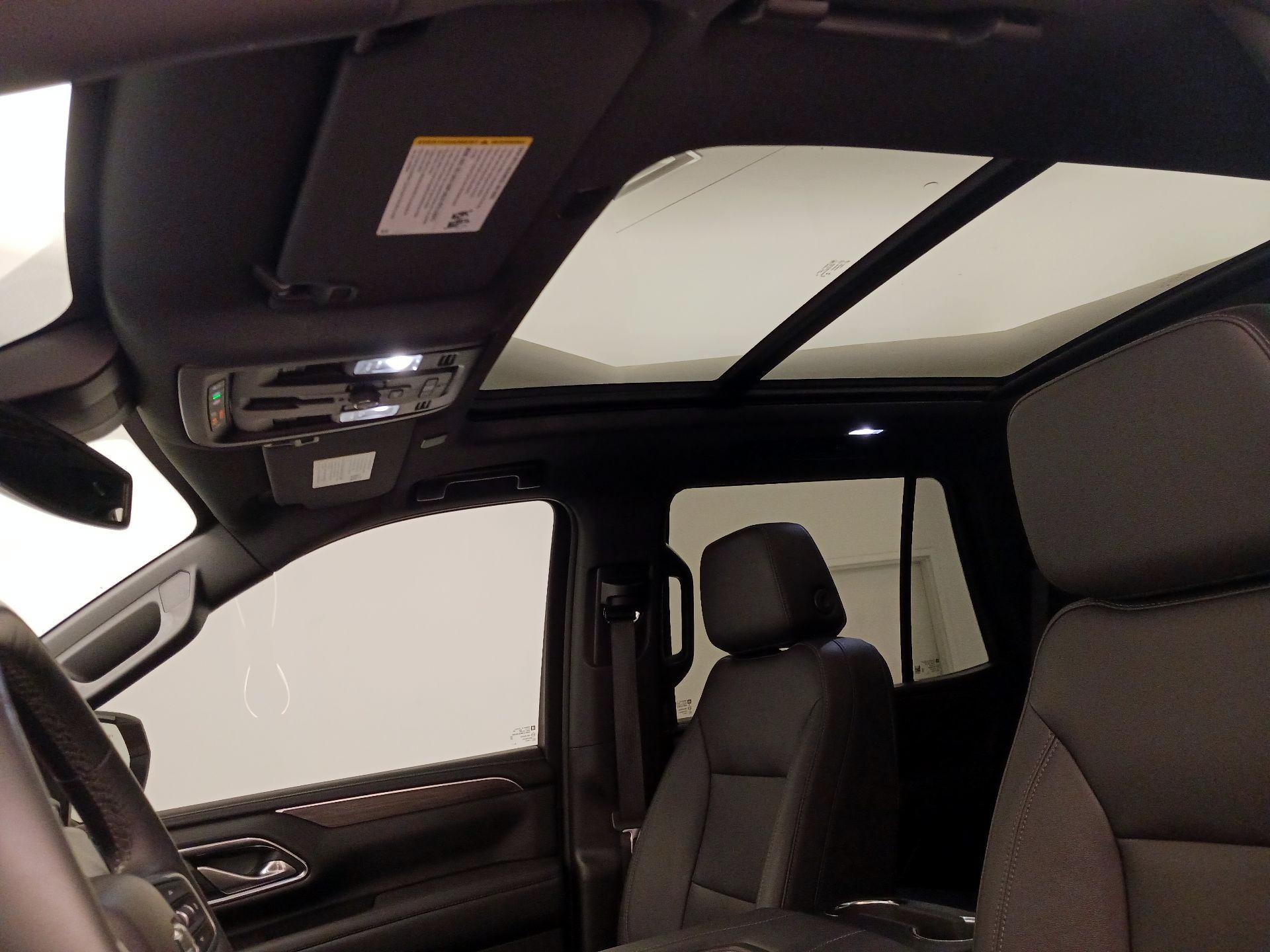 Thumbnail: 2023 Chevrolet Tahoe - 19