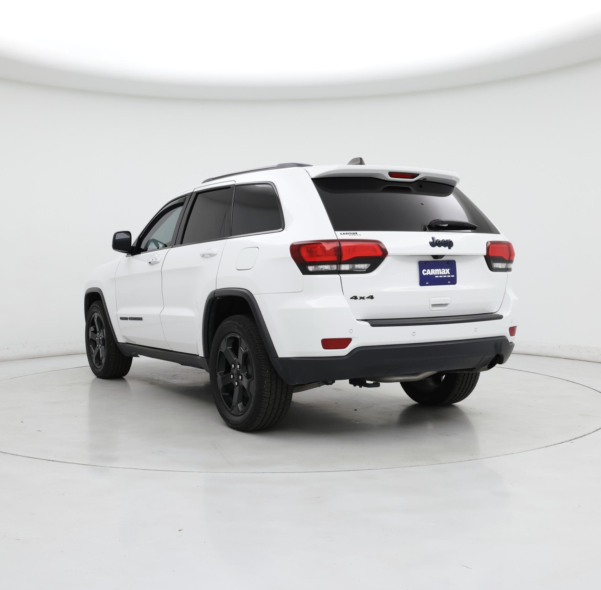 Thumbnail: 2019 Jeep Grand Cherokee - 2