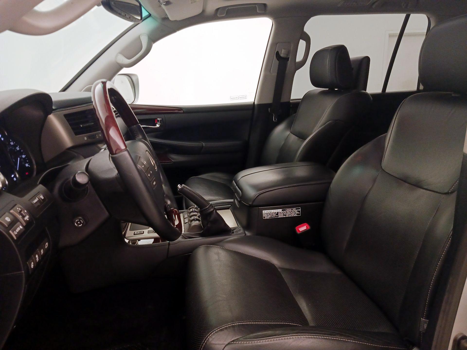 Thumbnail: 2014 Lexus LX - 11