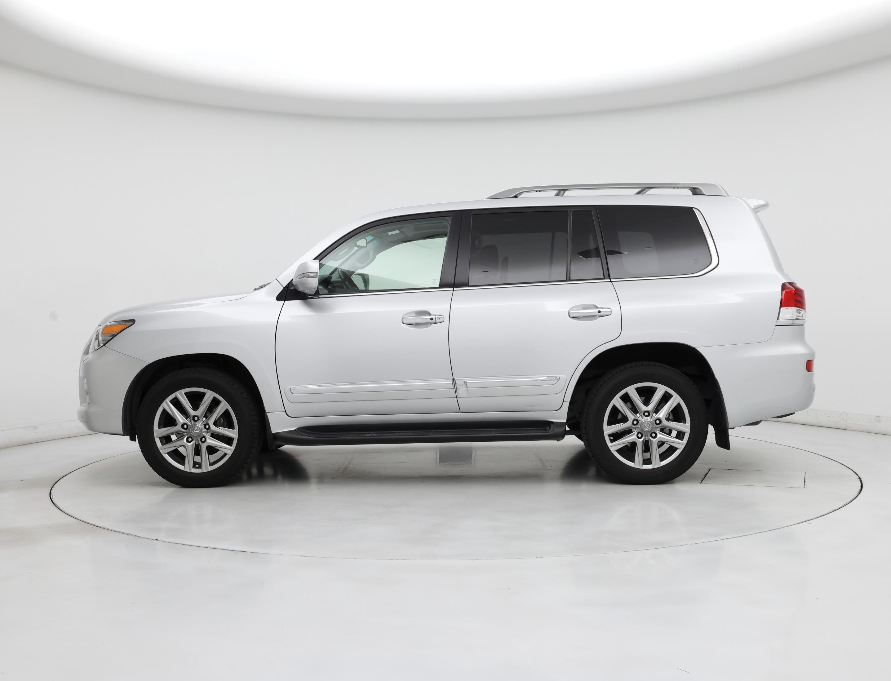 Thumbnail: 2014 Lexus LX - 3