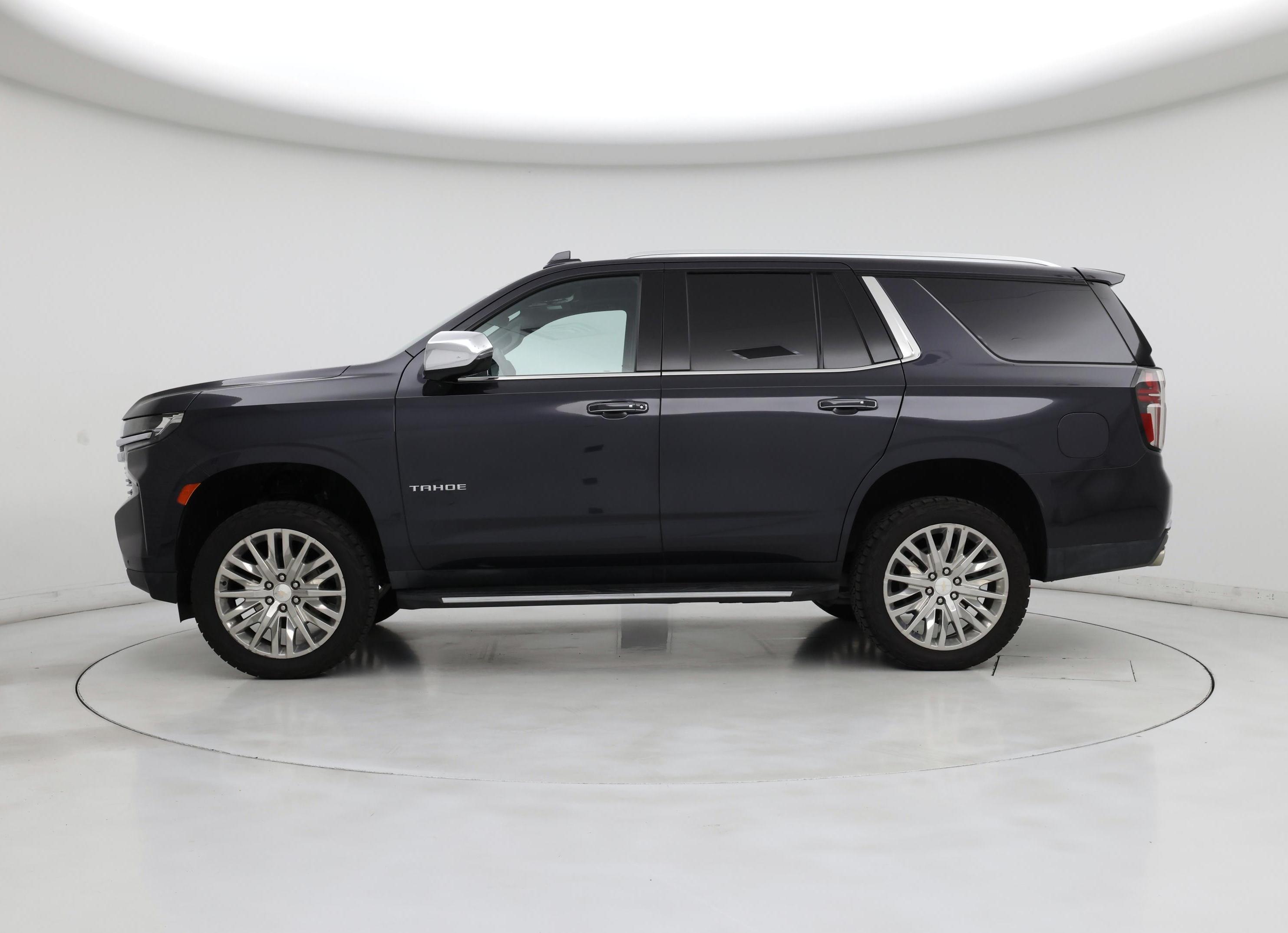 Thumbnail: 2023 Chevrolet Tahoe - 3
