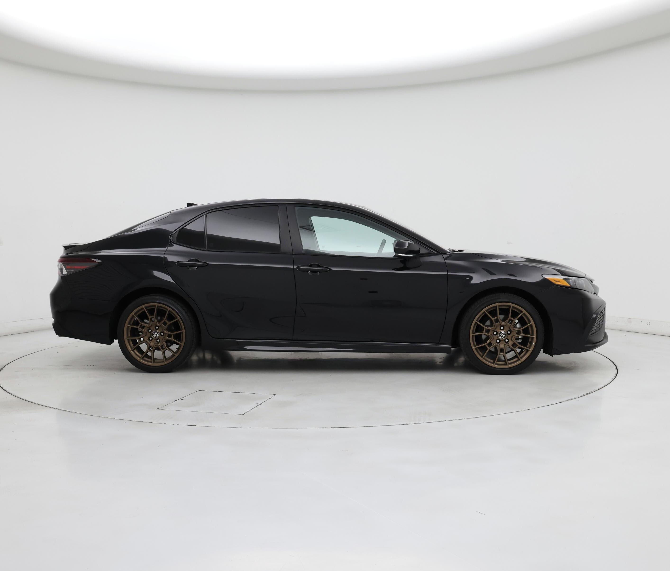 Thumbnail: 2023 Toyota Camry - 7