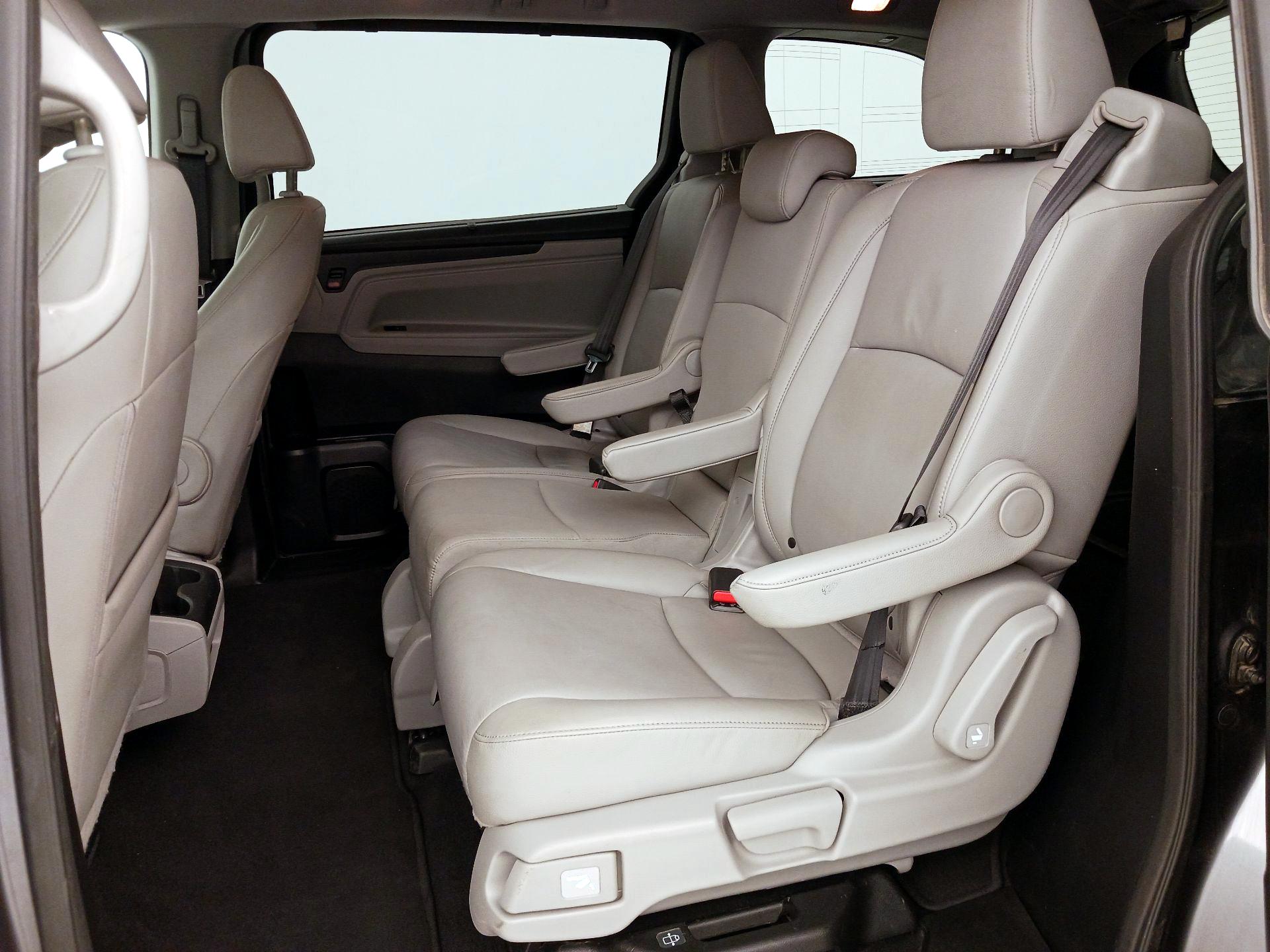 Thumbnail: 2019 Honda Odyssey - 19