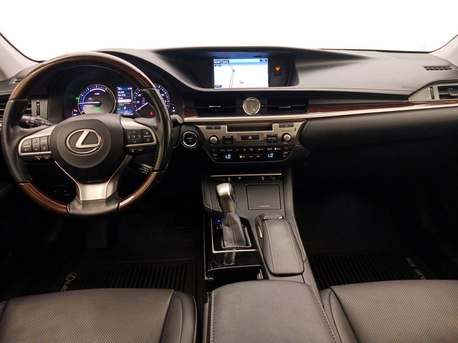 Thumbnail: 2016 Lexus ES - 9
