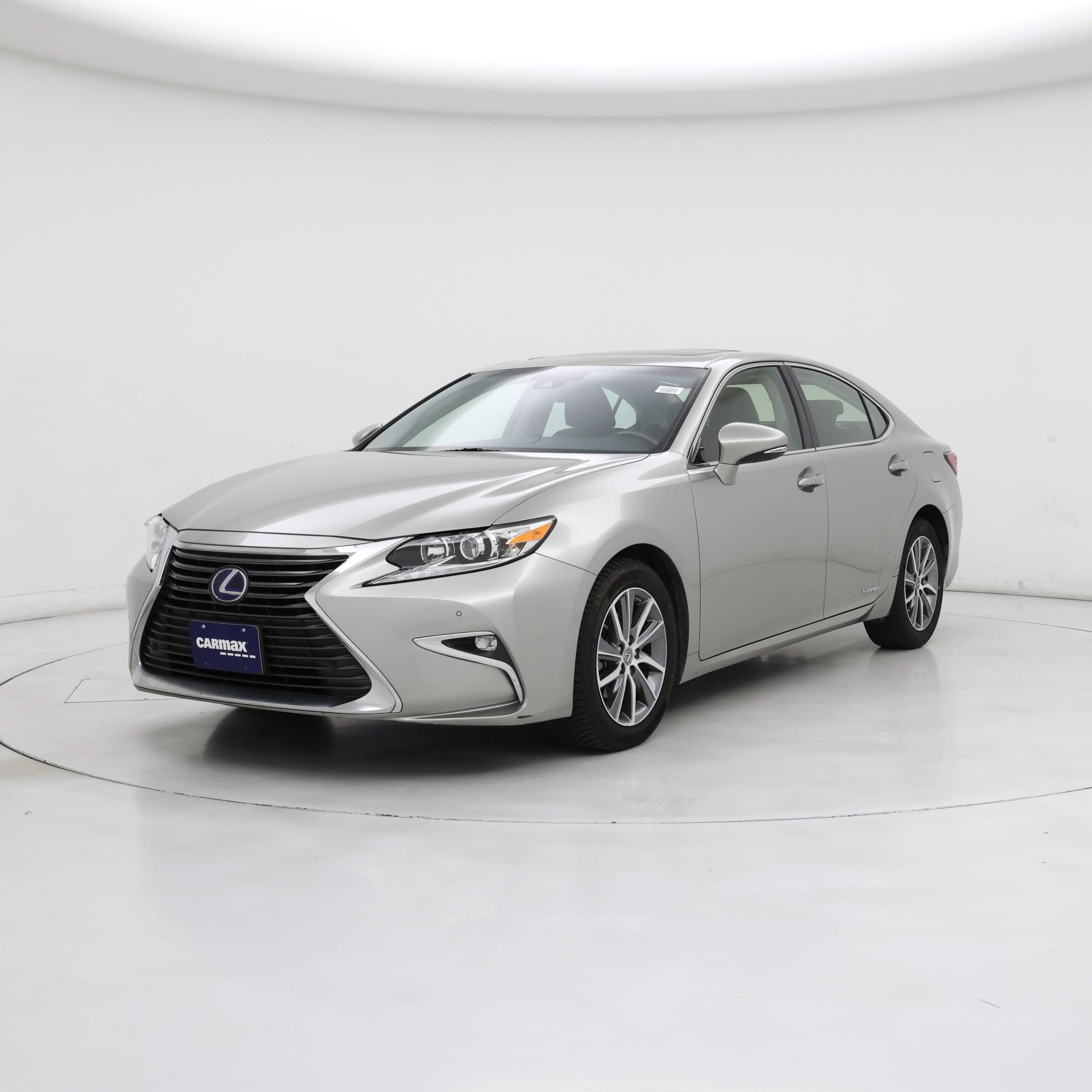 Thumbnail: 2016 Lexus ES - 4