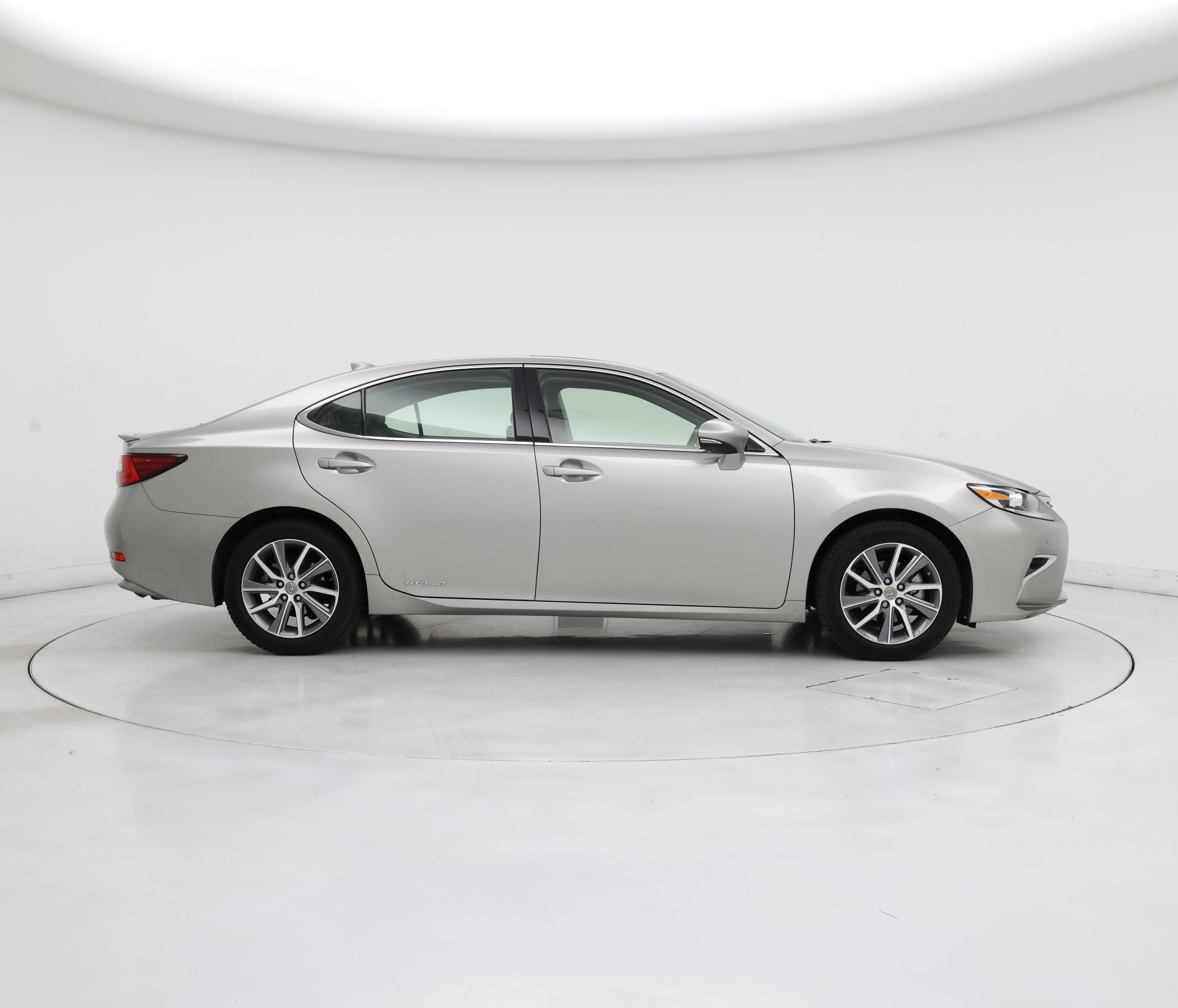 Thumbnail: 2016 Lexus ES - 7