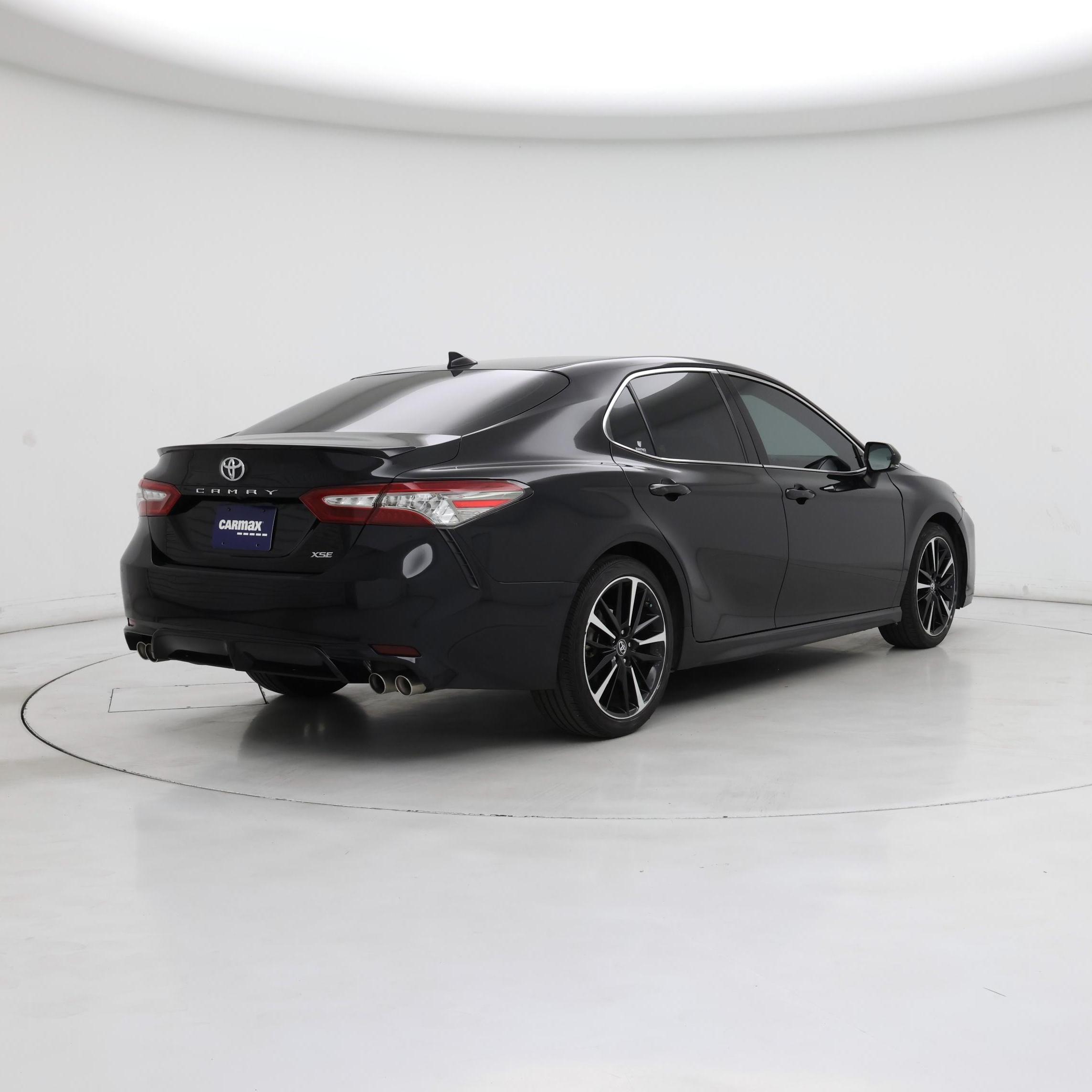 Thumbnail: 2018 Toyota Camry - 8
