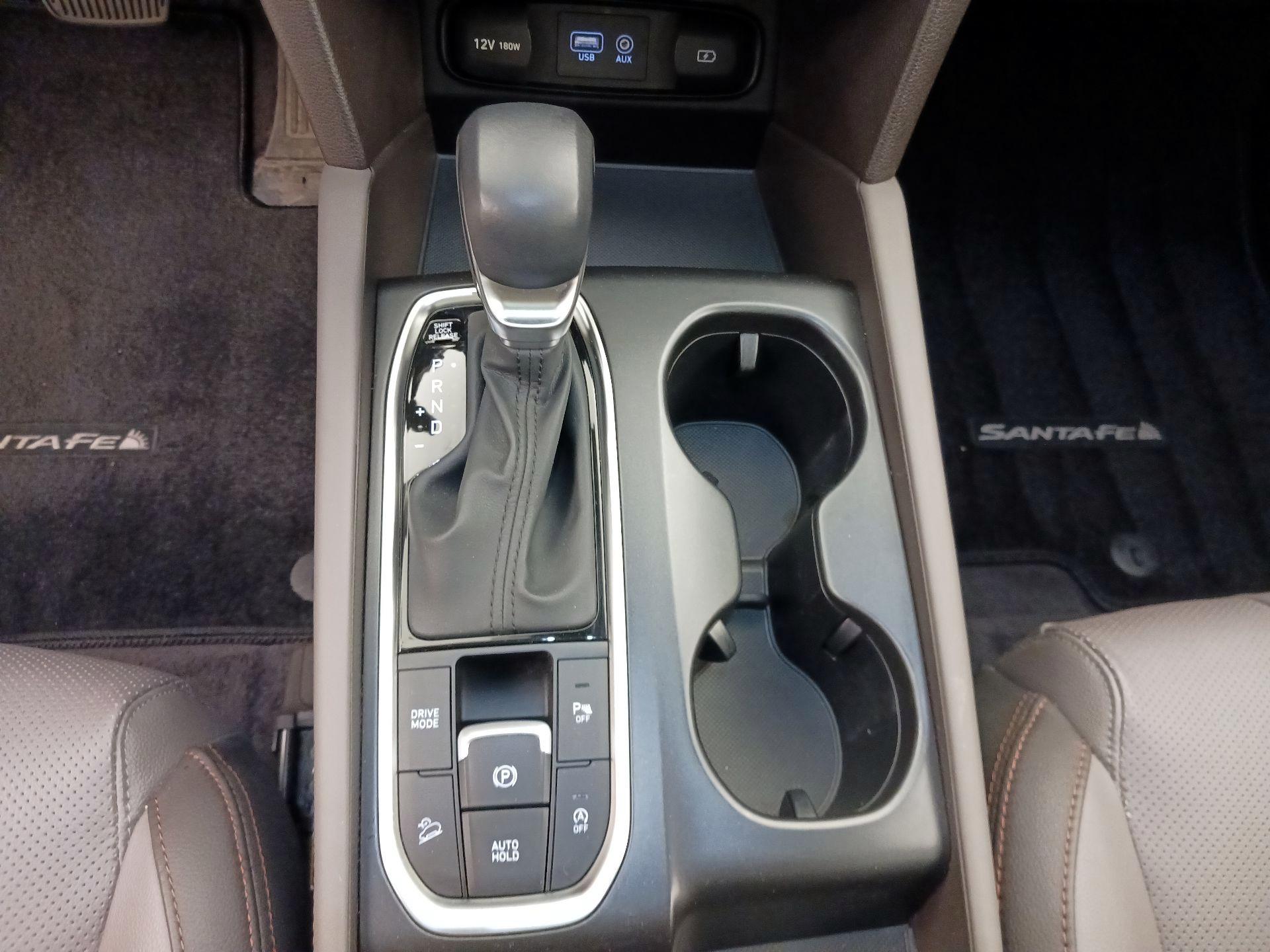 Thumbnail: 2019 Hyundai Santa Fe - 17