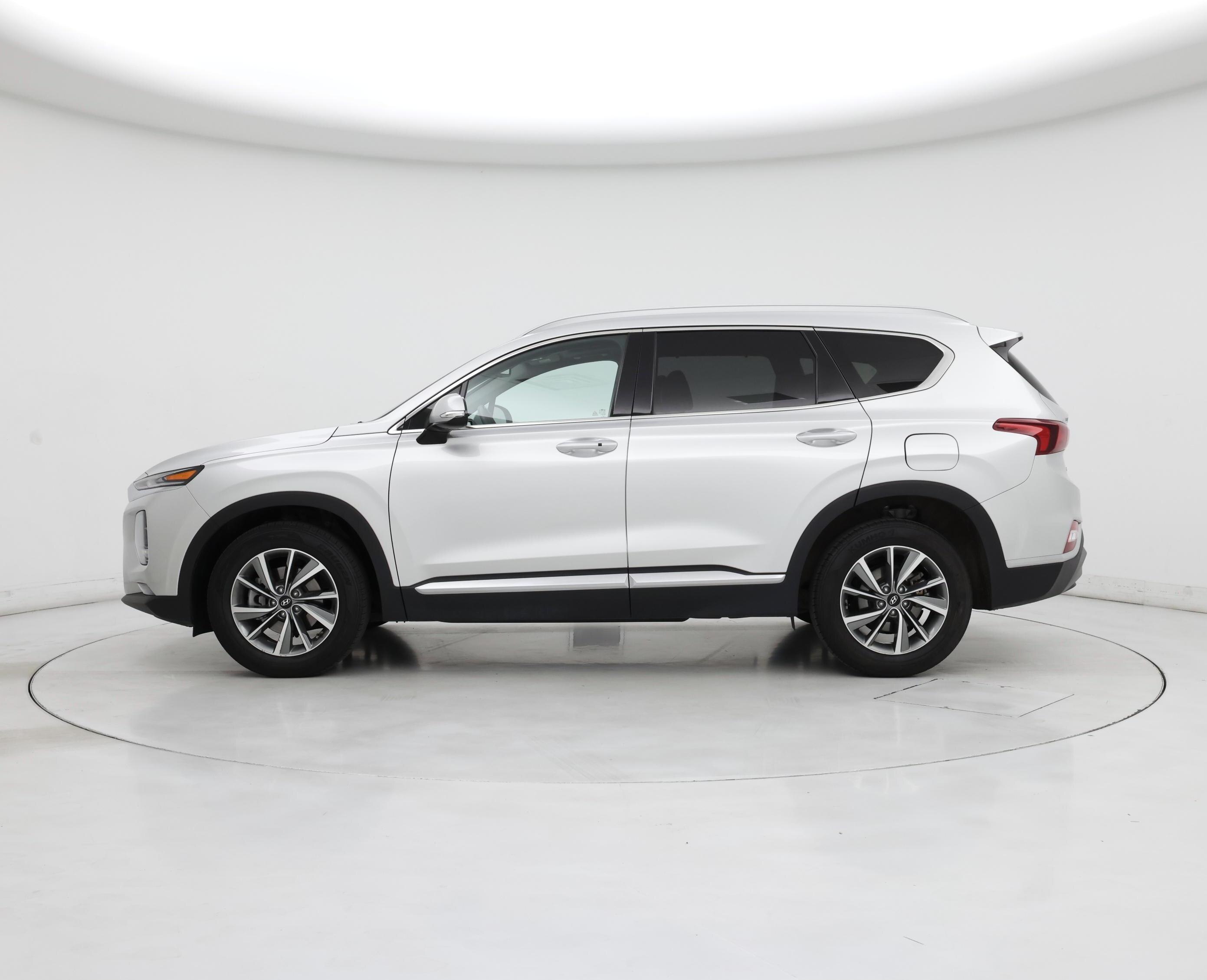 Thumbnail: 2019 Hyundai Santa Fe - 3