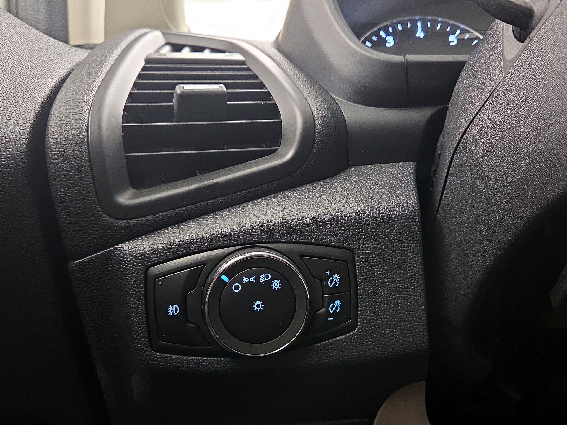 Thumbnail: 2019 Ford EcoSport - 13