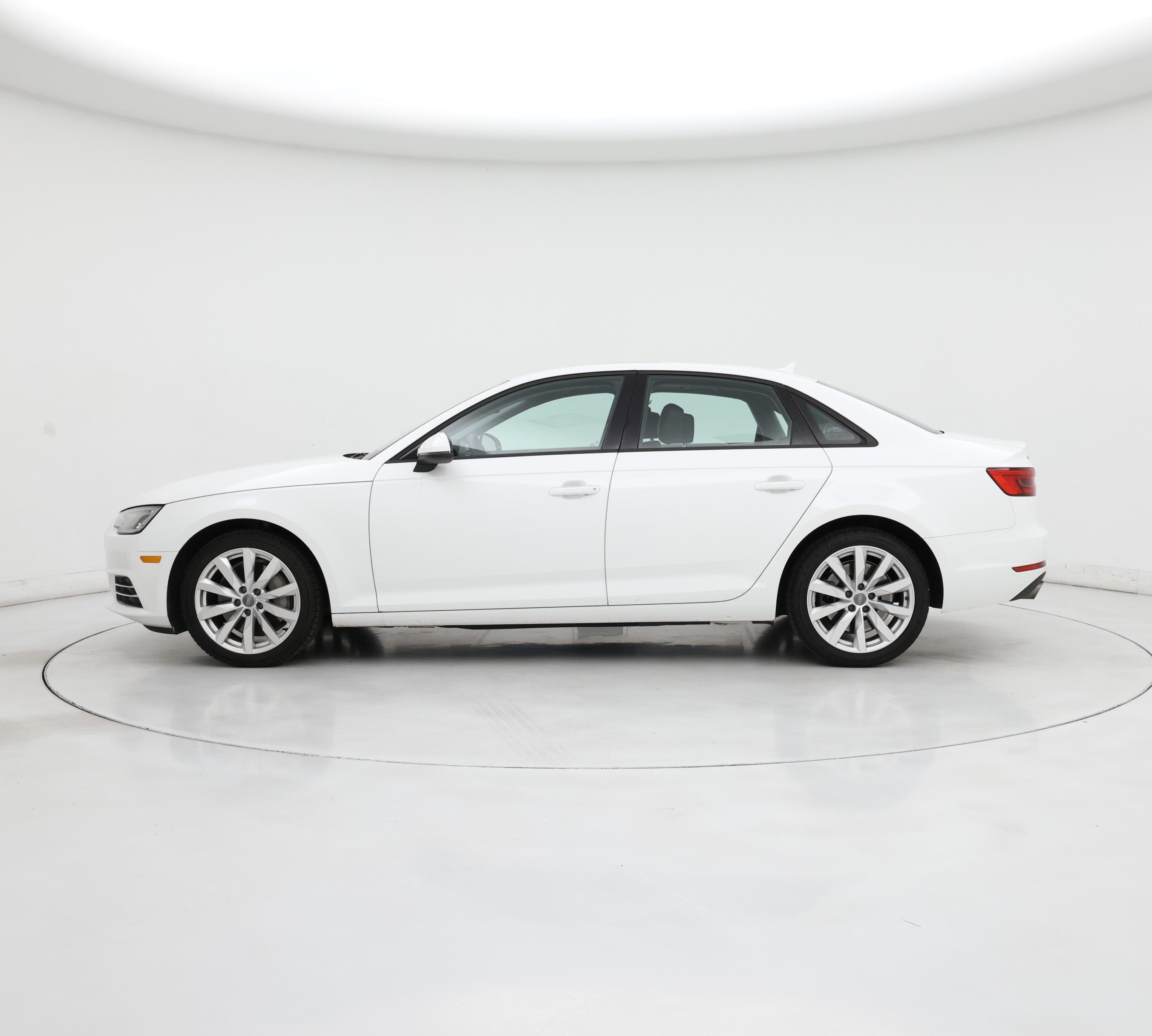Thumbnail: 2017 Audi A4 - 3