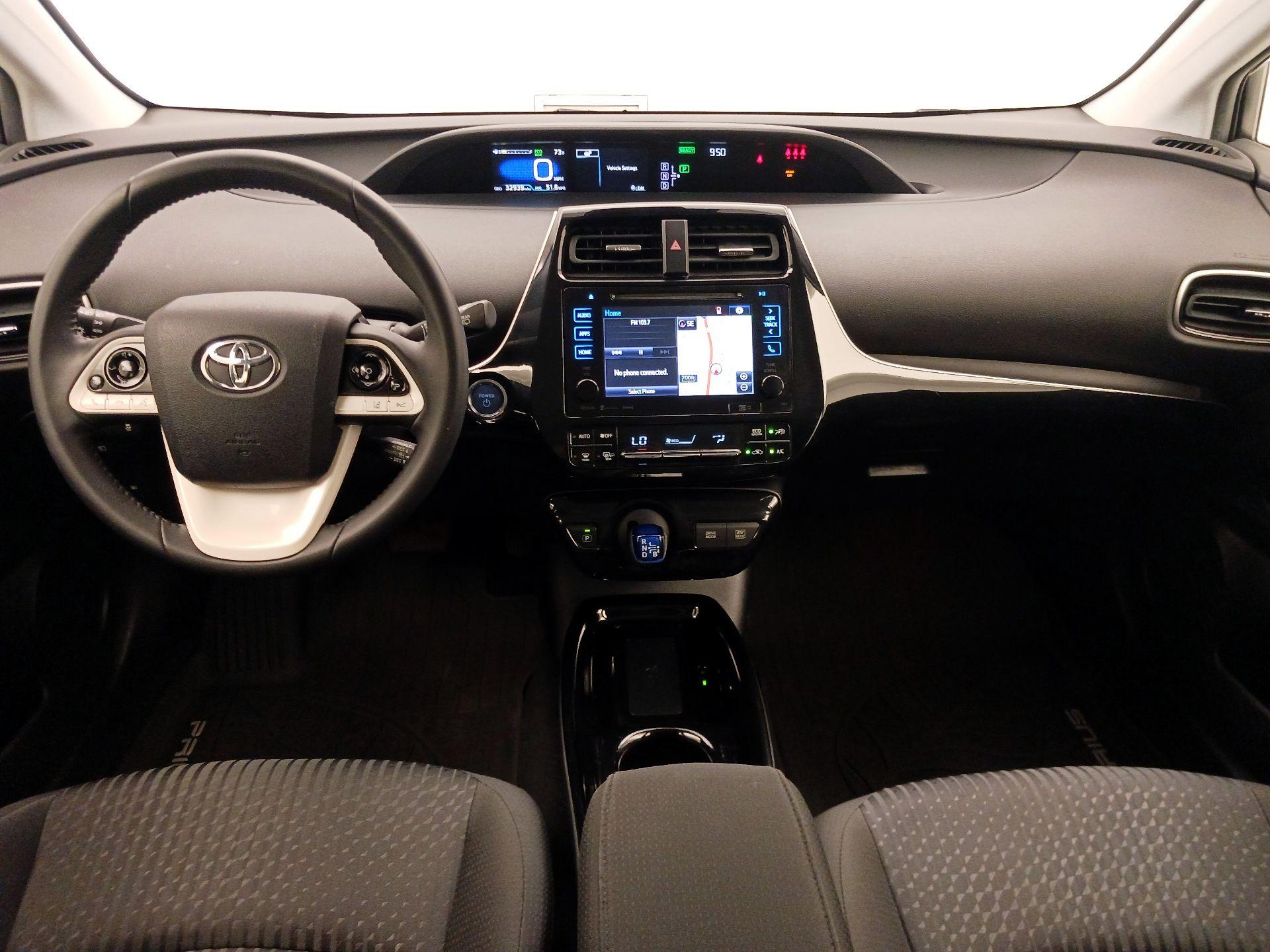 Thumbnail: 2017 Toyota Prius - 9