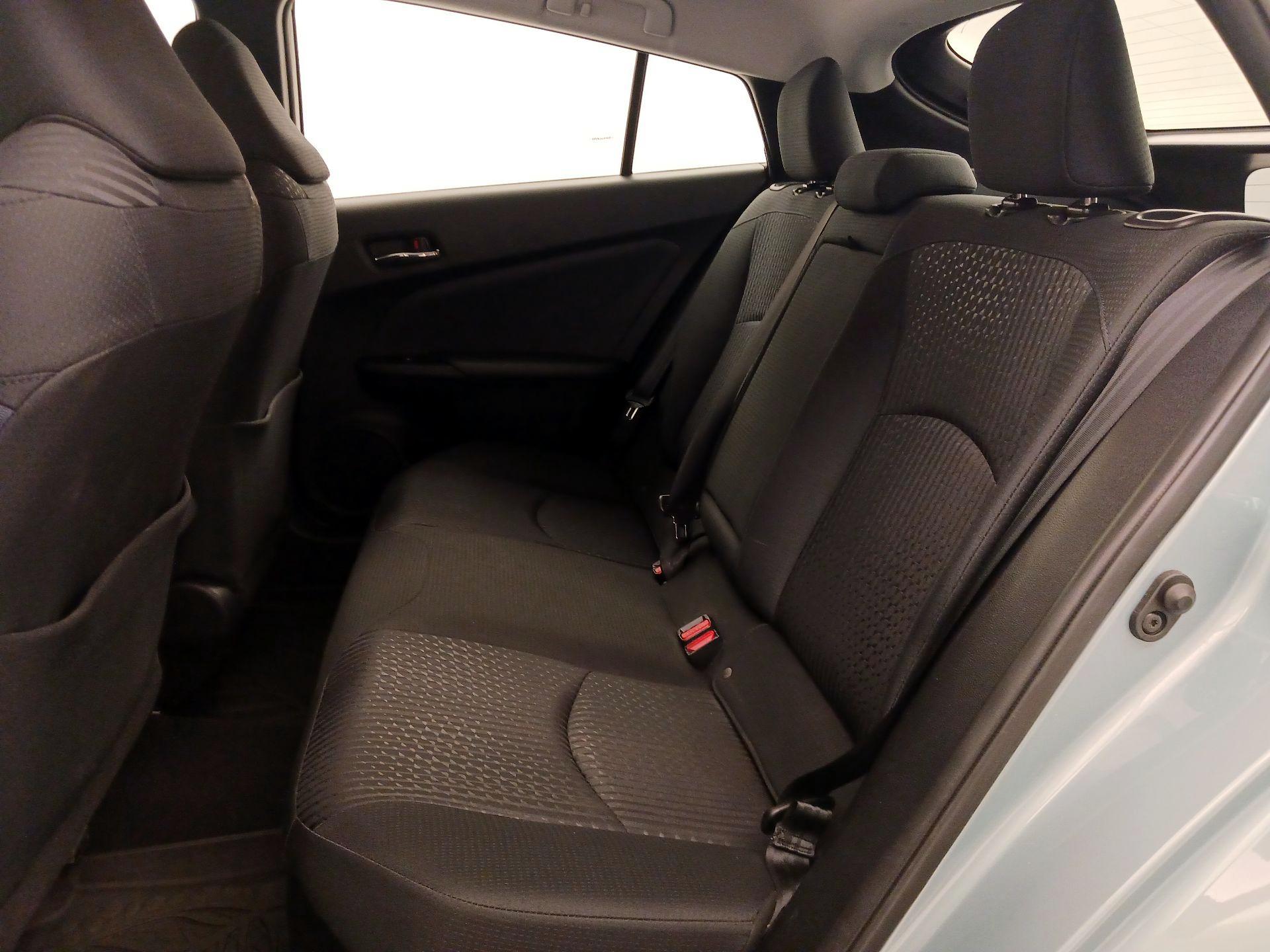Thumbnail: 2017 Toyota Prius - 19