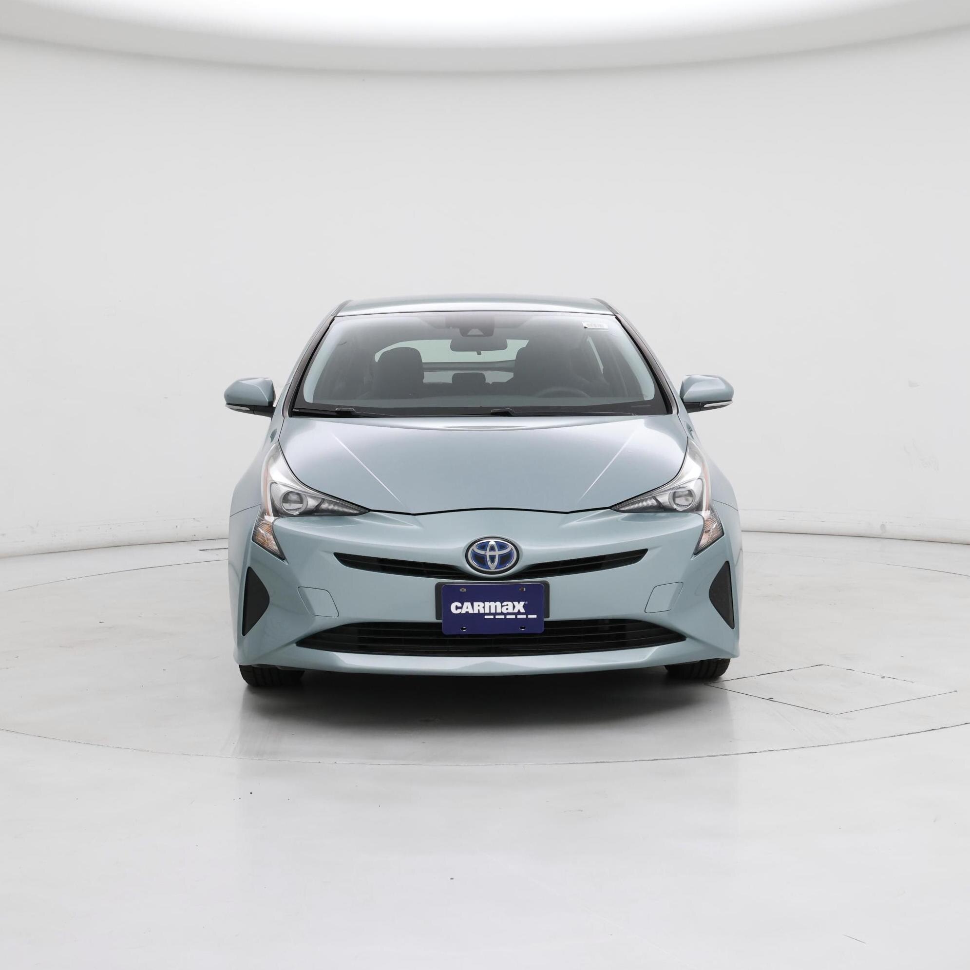 Thumbnail: 2017 Toyota Prius - 5