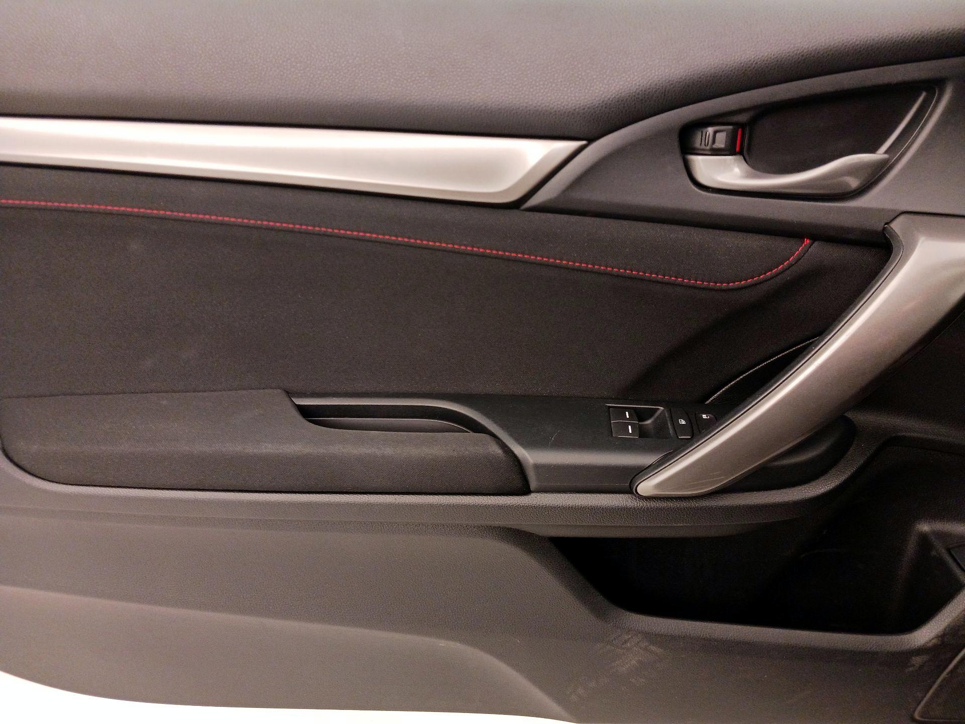 Thumbnail: 2018 Honda Civic - 12