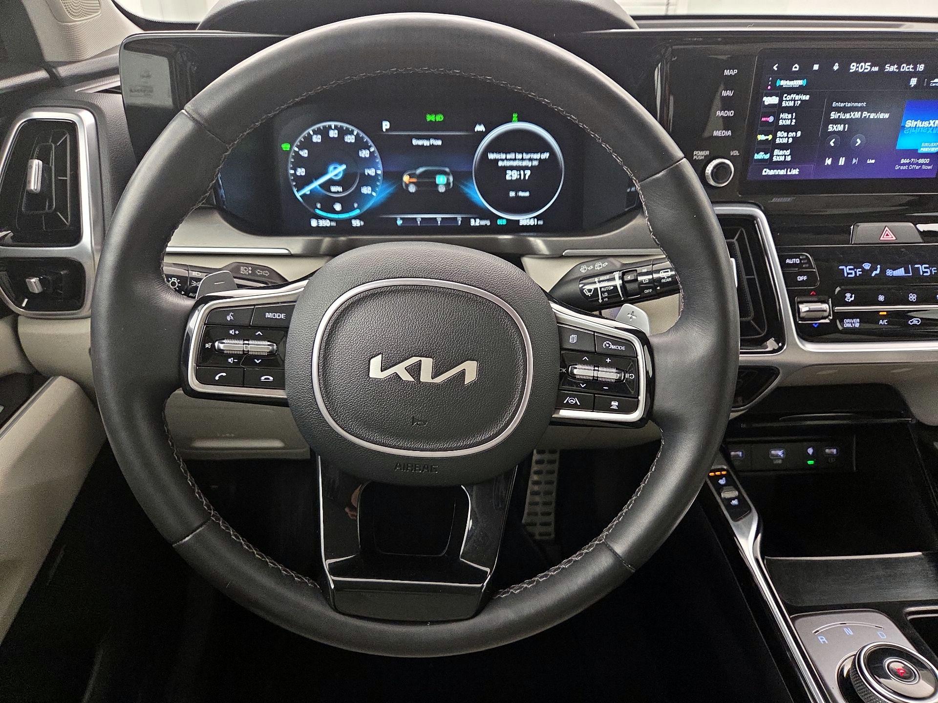 Thumbnail: 2023 Kia Sorento - 10