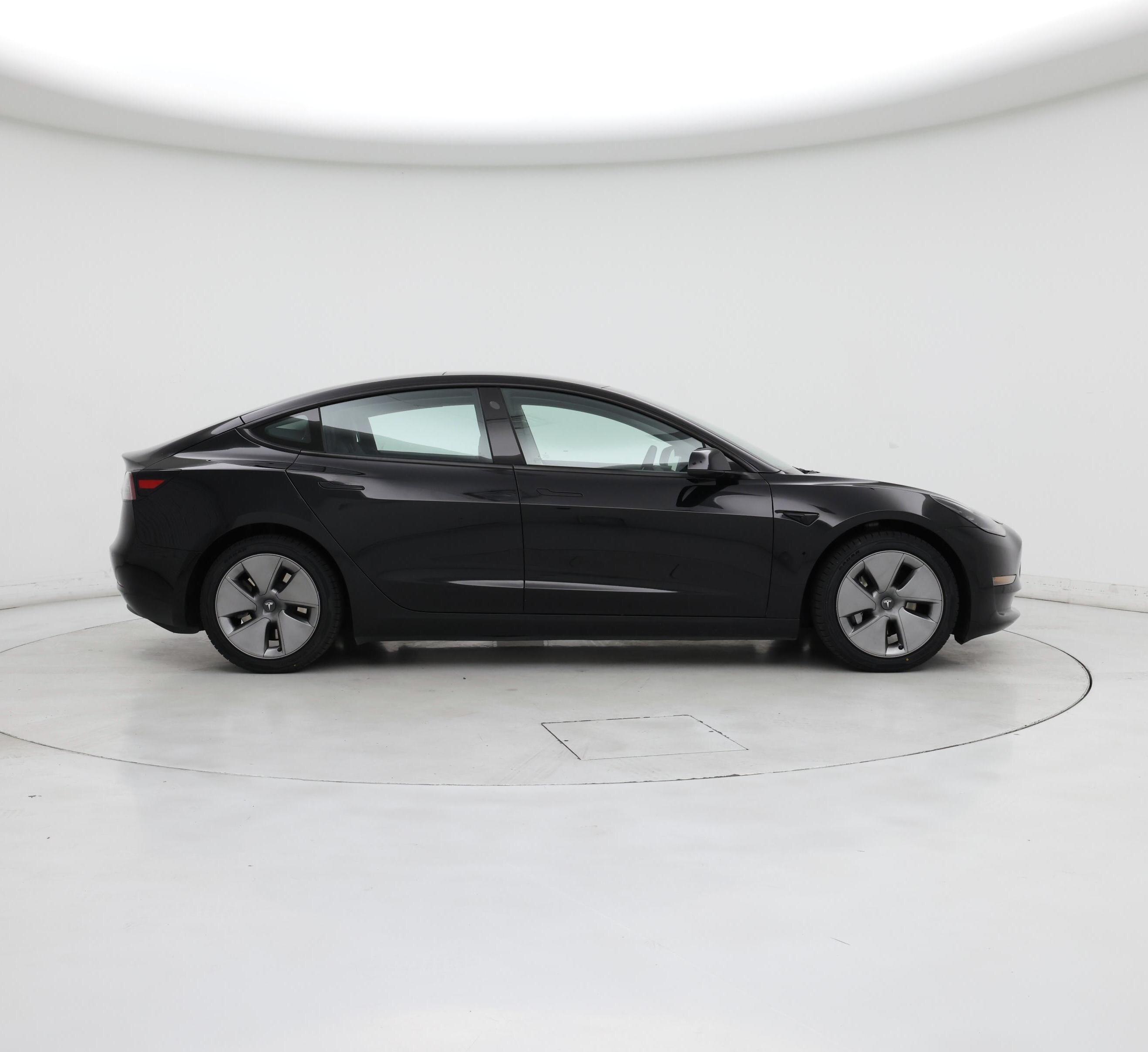 Thumbnail: 2022 Tesla Model 3 - 7