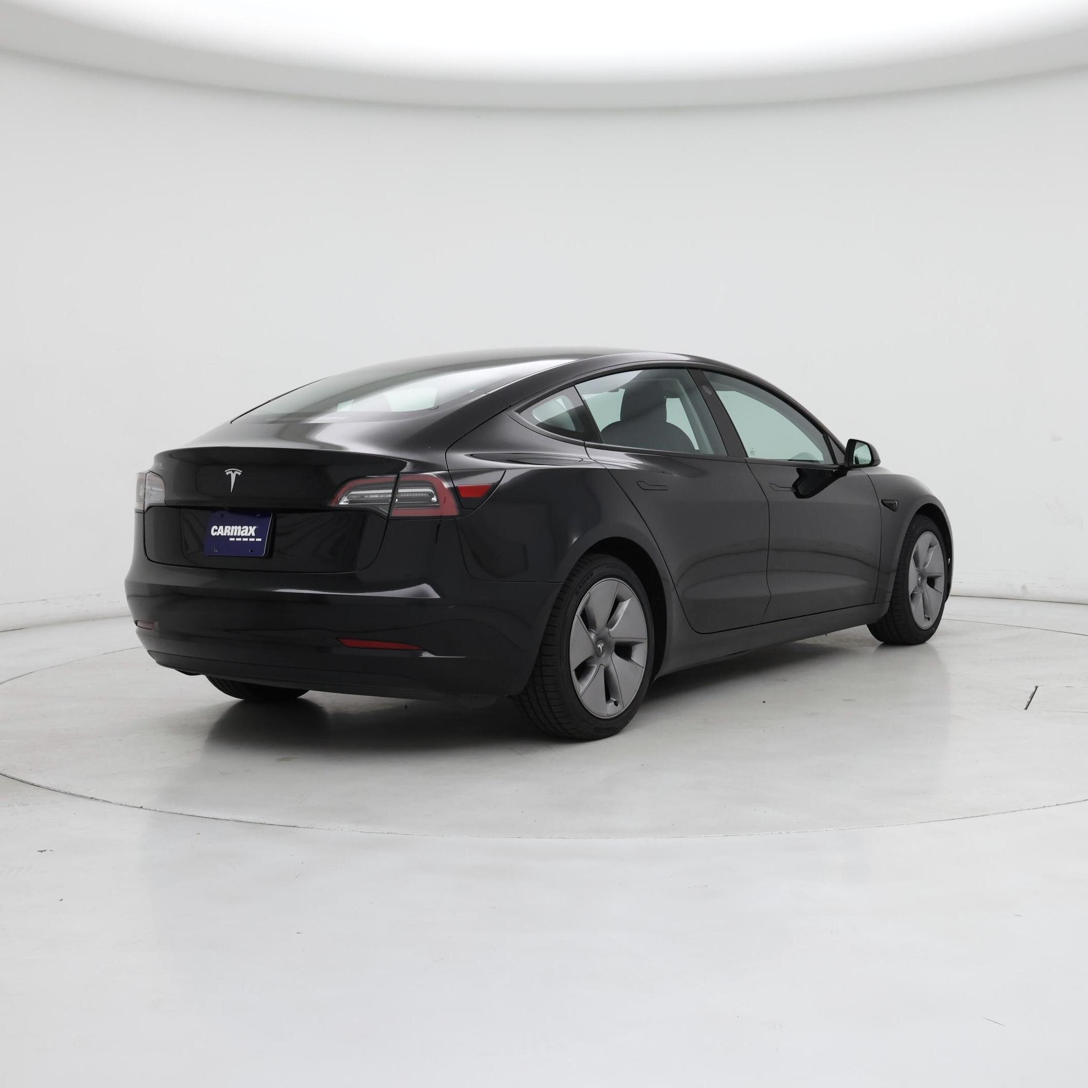 Thumbnail: 2022 Tesla Model 3 - 8
