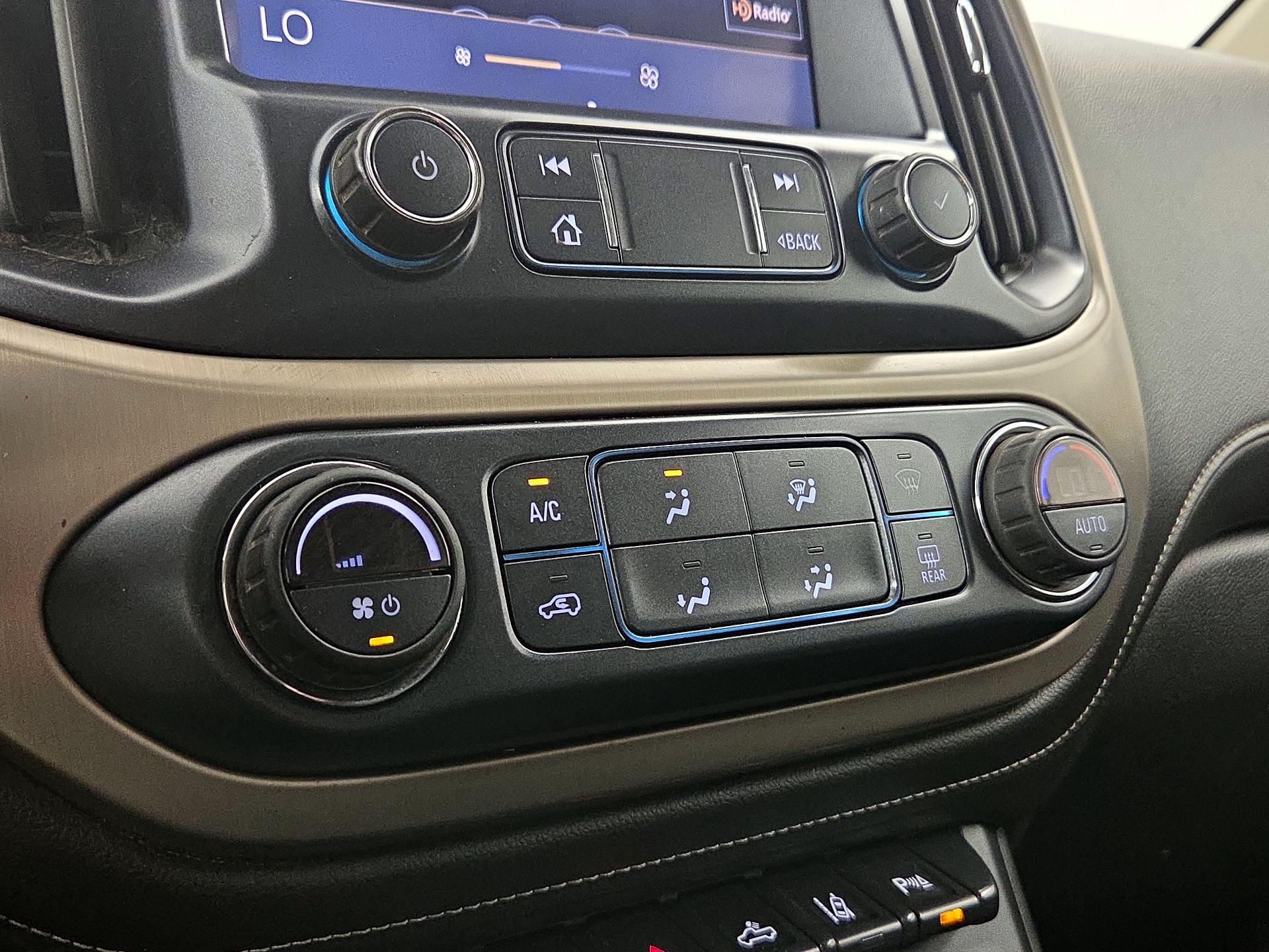 Thumbnail: 2019 GMC Canyon - 17