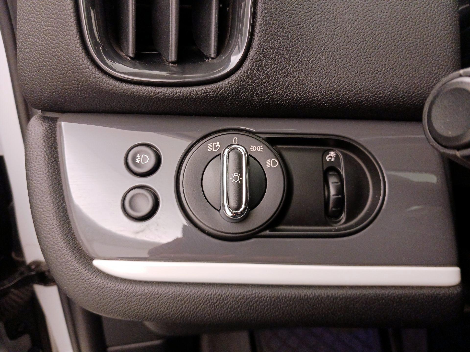 Thumbnail: 2019 MINI Cooper Countryman - 13