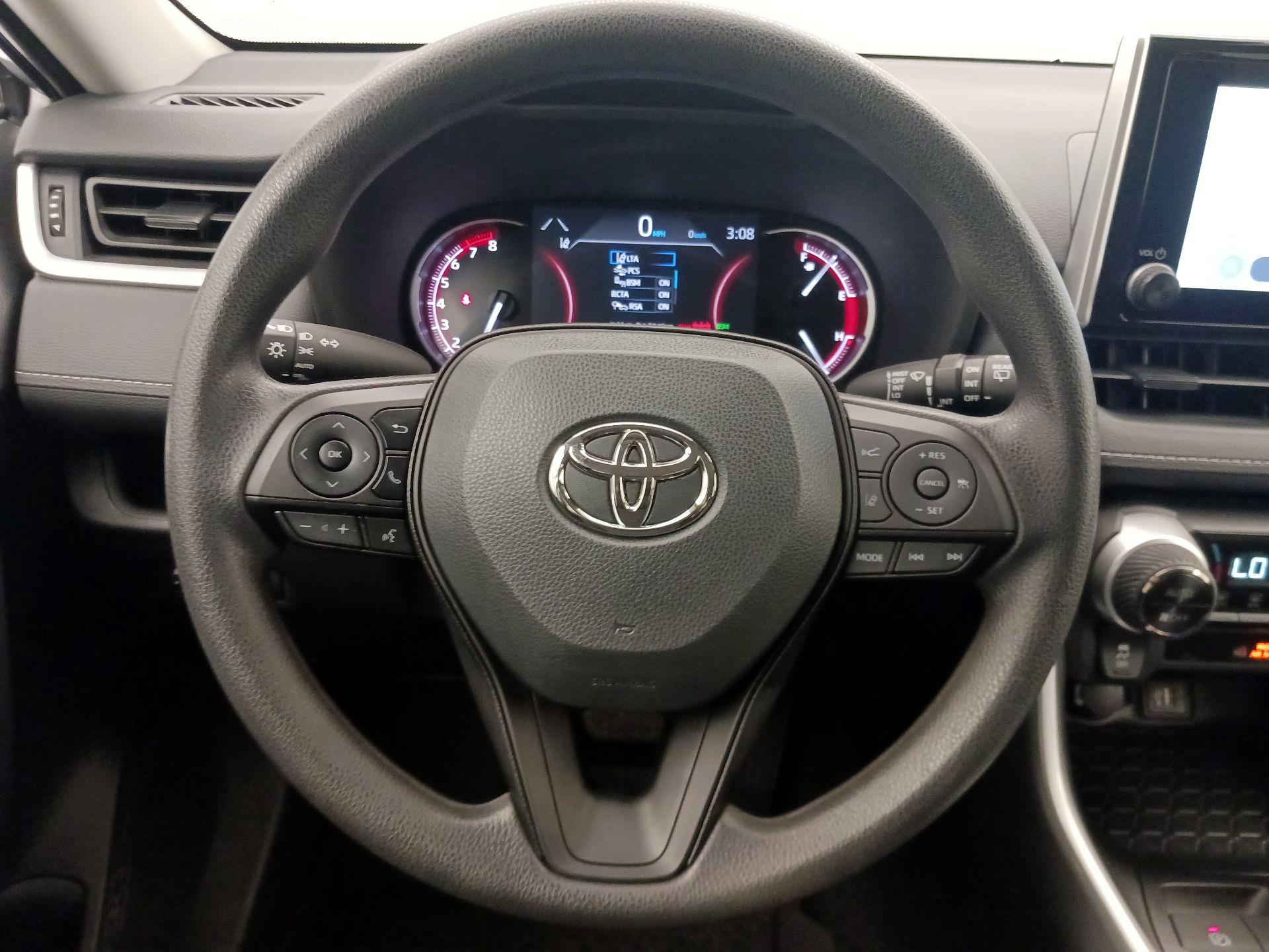 Thumbnail: 2024 Toyota RAV4 - 10