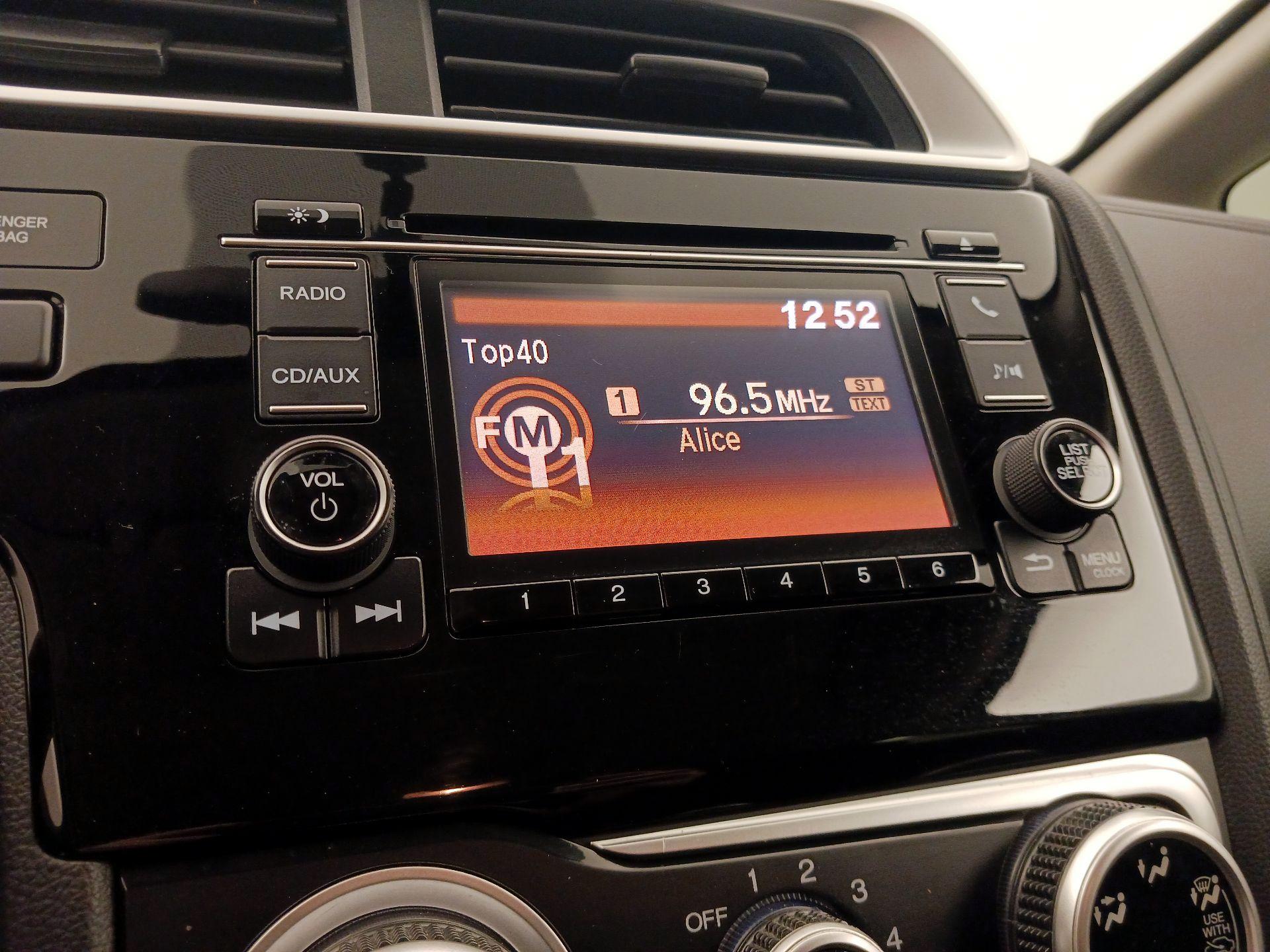 Thumbnail: 2017 Honda Fit - 15