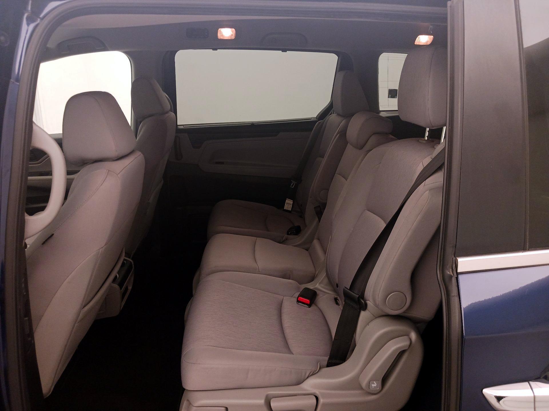 Thumbnail: 2019 Honda Odyssey - 19